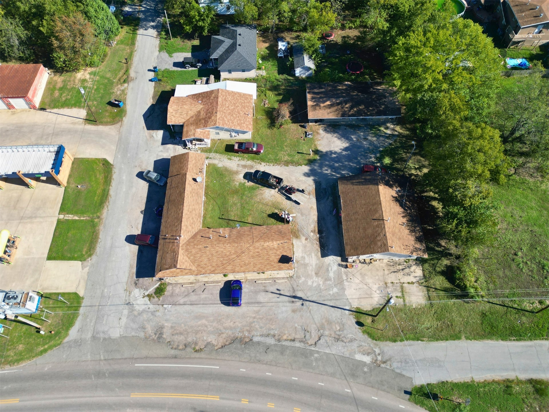 104 S Veterans Drive E Property Photo 1