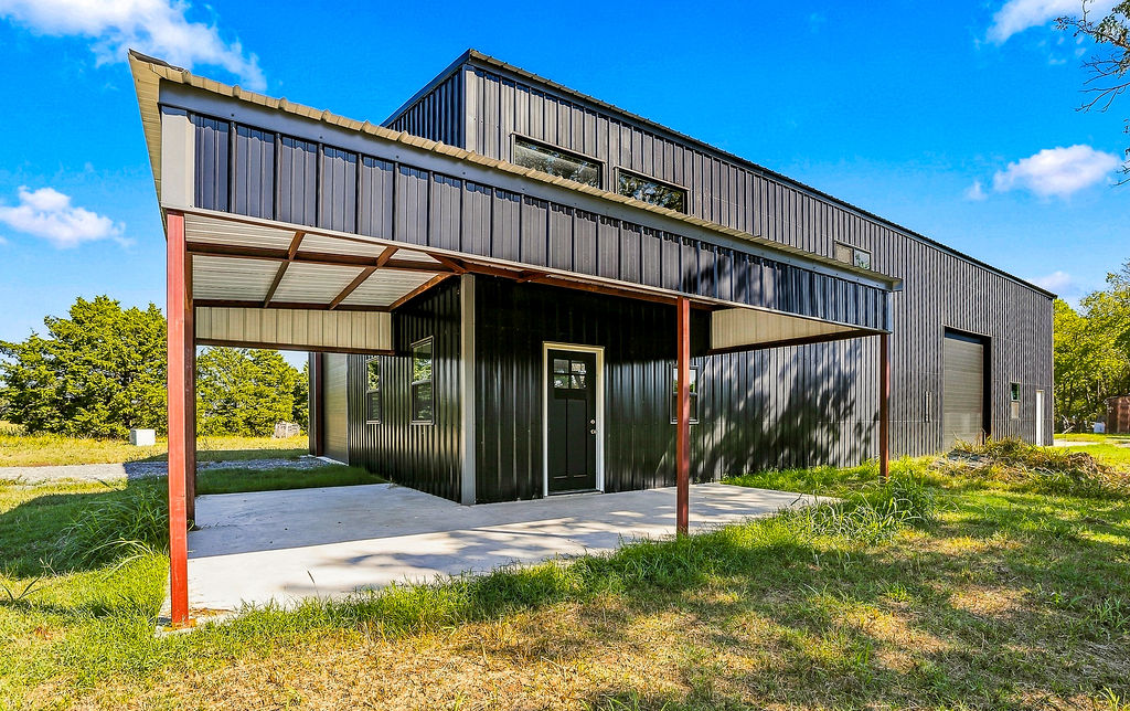 14031 Highway 99 Property Photo 1