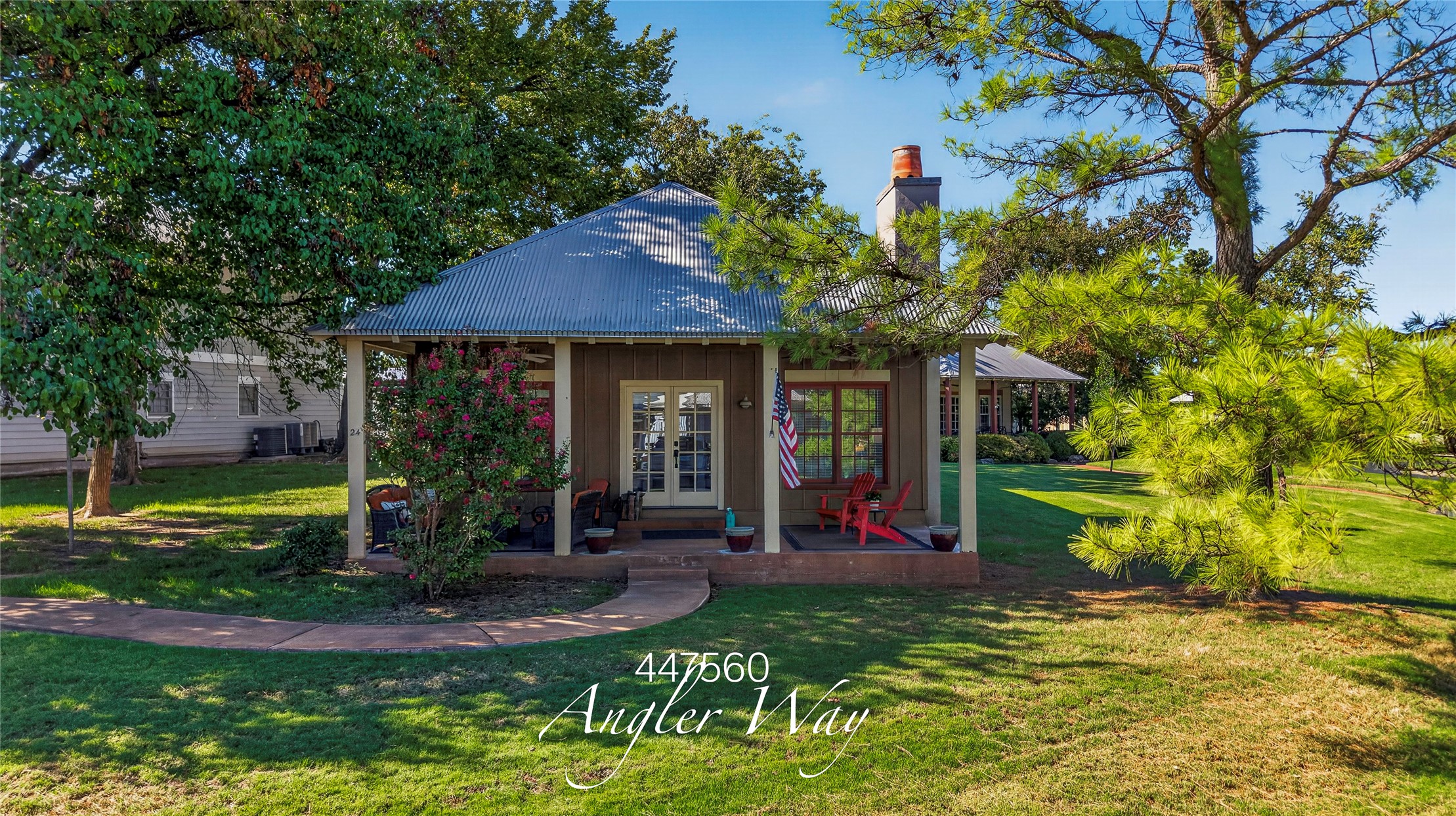 447560 Angler Way Property Photo 7