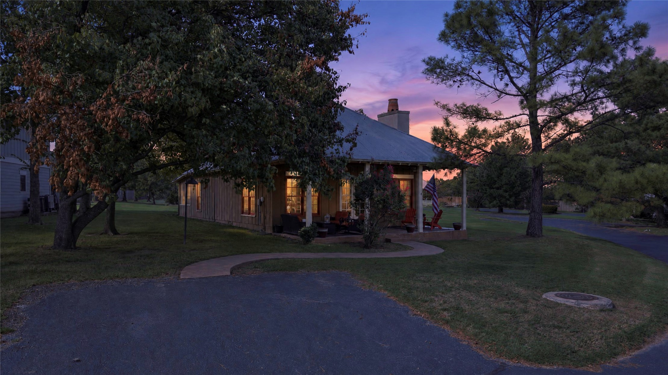 447560 Angler Way Property Photo 16