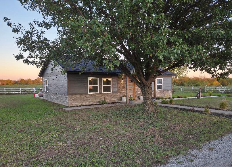 120009 S 4060 Property Photo 1
