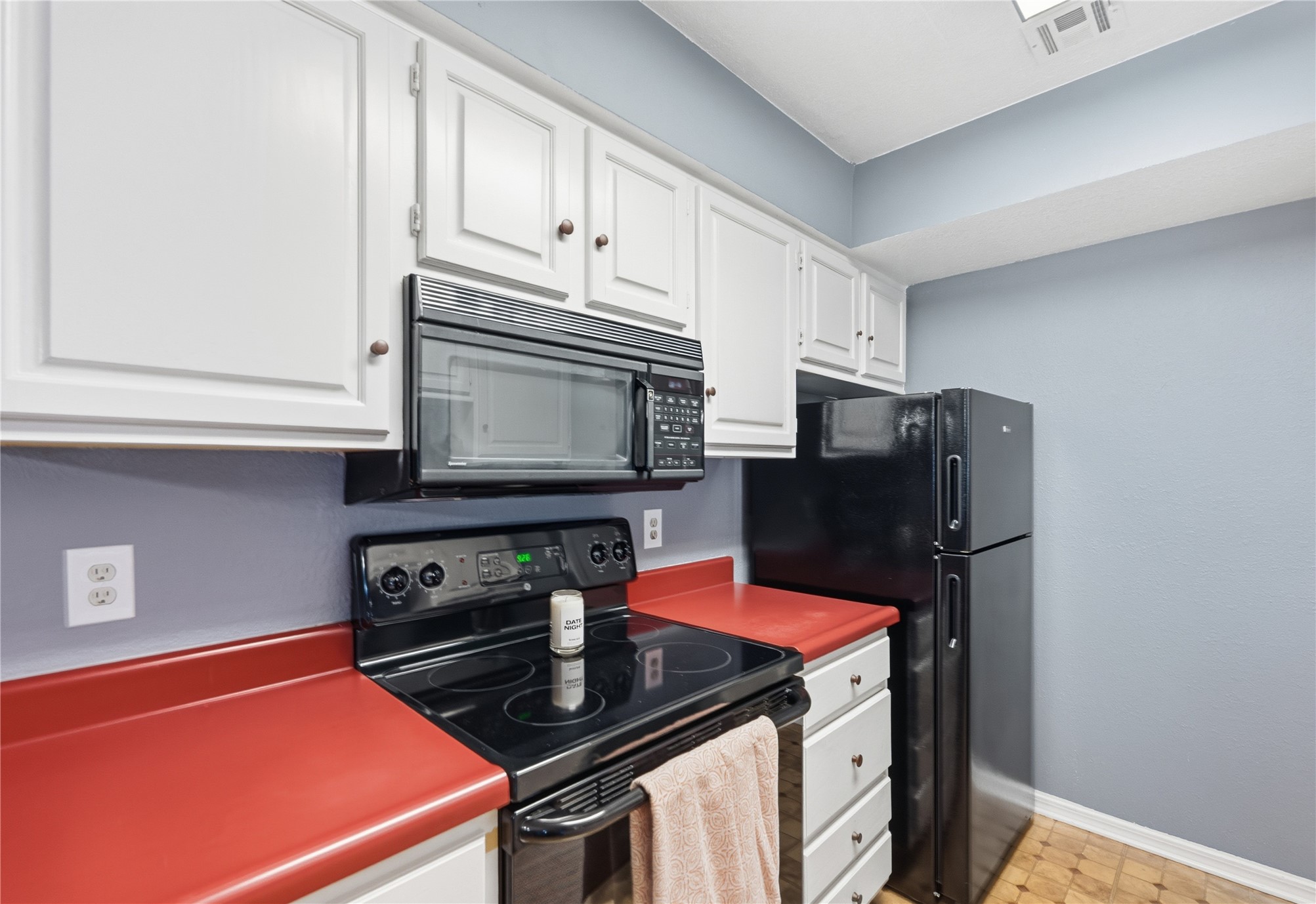 9103 S Urbana Avenue 3g Property Photo 15