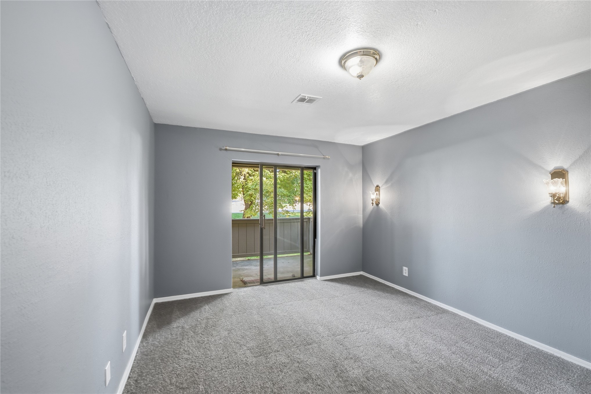 9103 S Urbana Avenue 3g Property Photo 17
