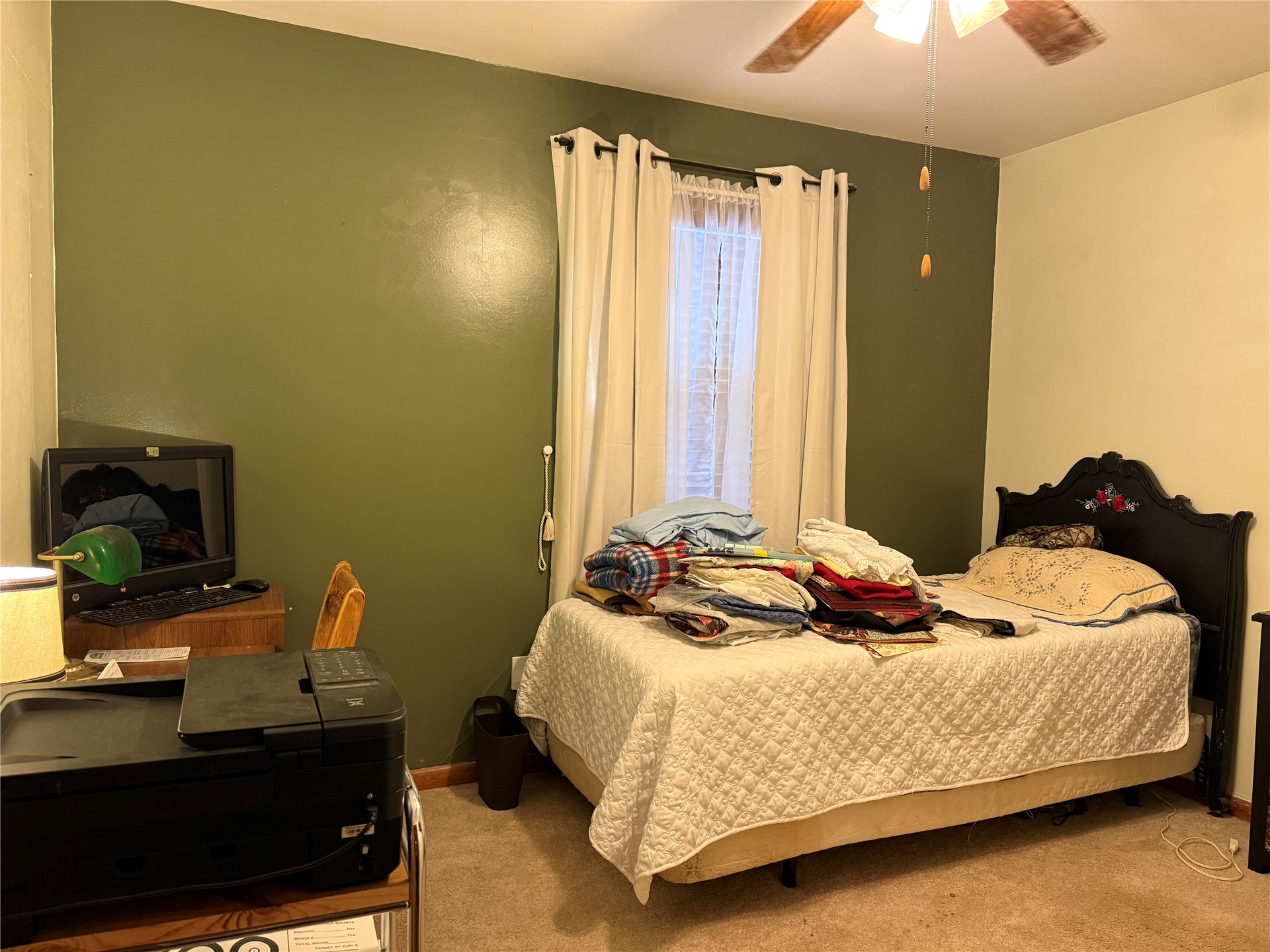 305 W 40th Place Property Photo 14