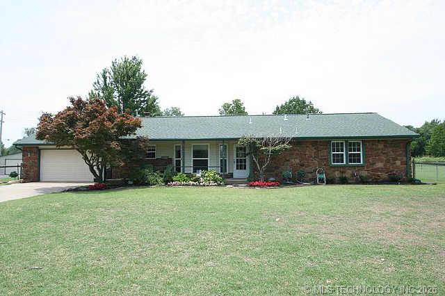 25012 Hickory Lane