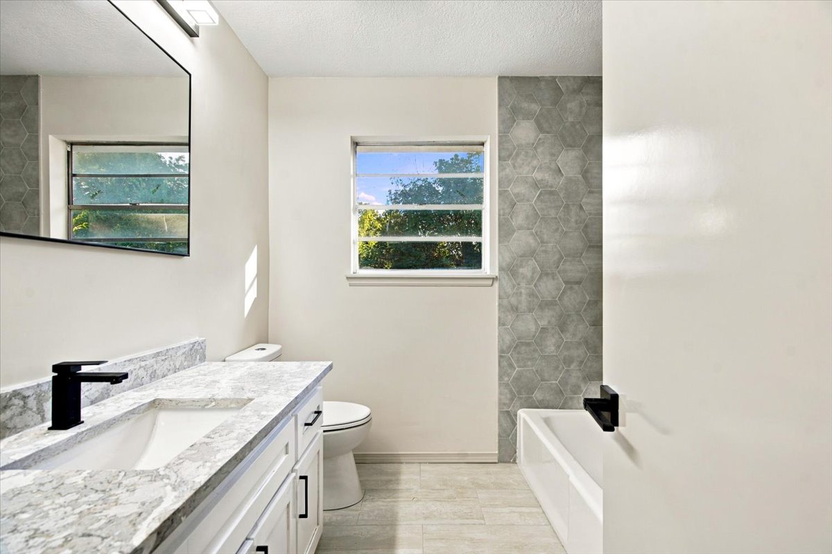 5828 E 62nd Place Property Photo 30
