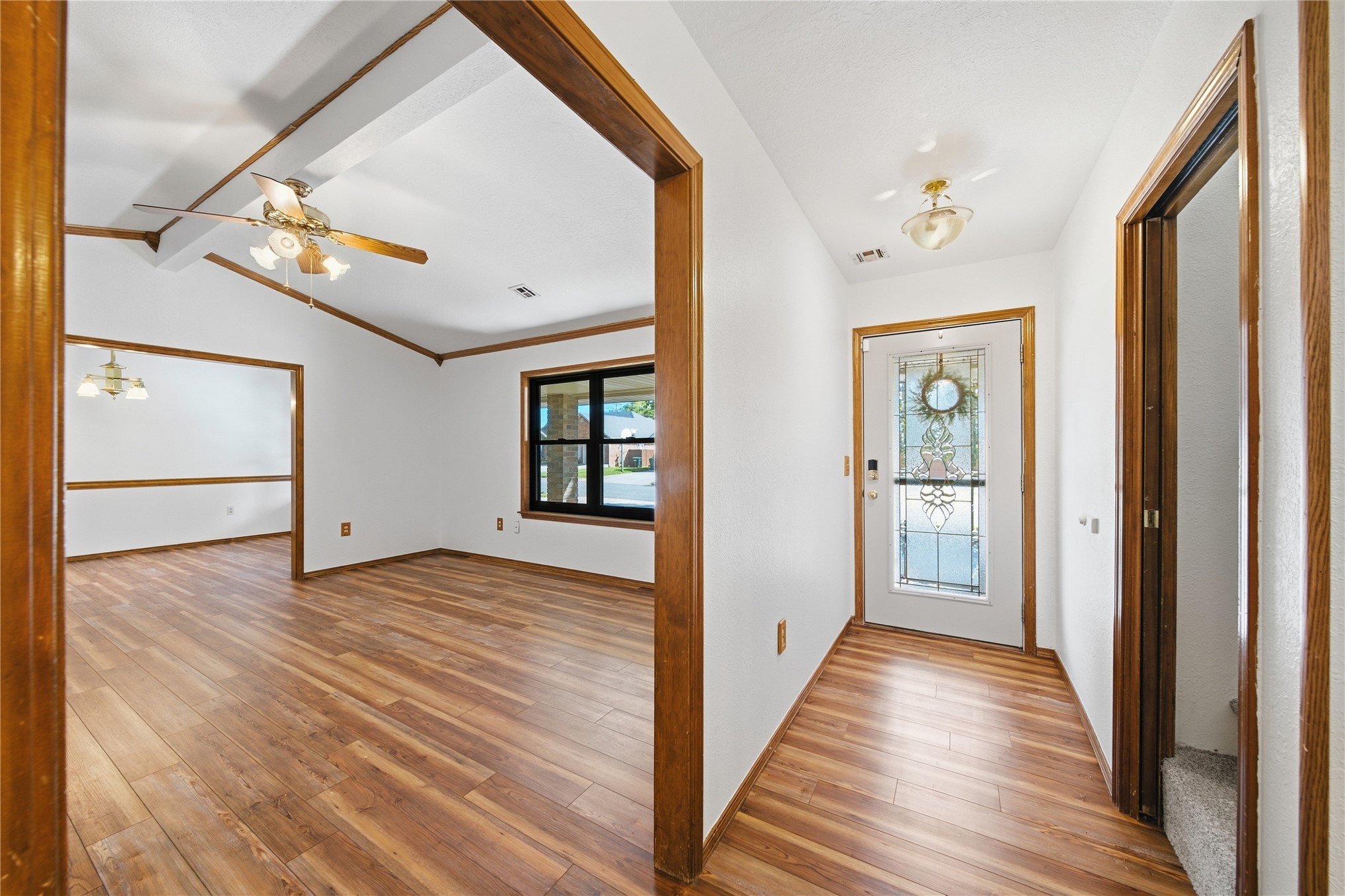 604 Chapman Avenue Property Photo 5