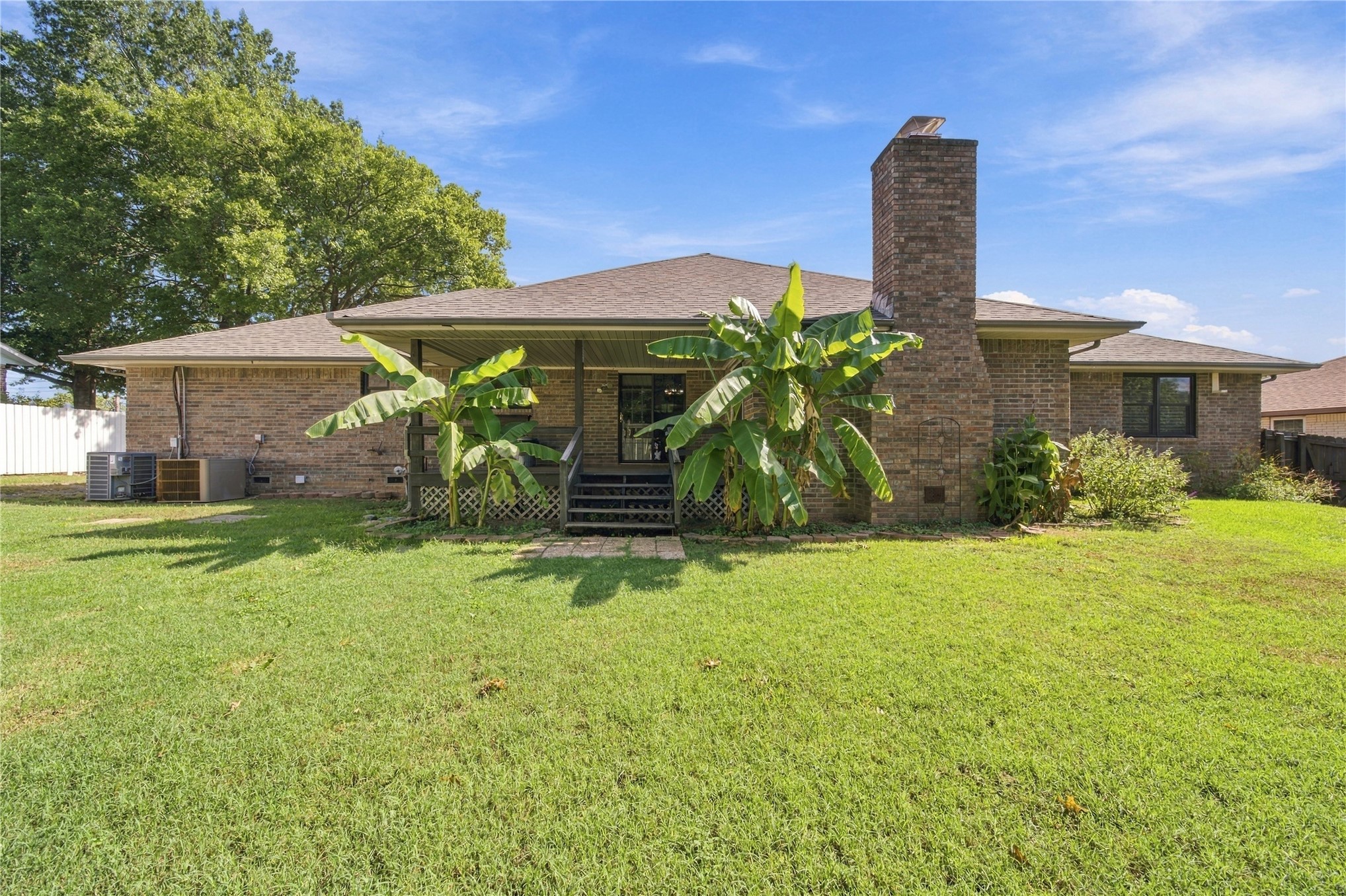 604 Chapman Avenue Property Photo 42
