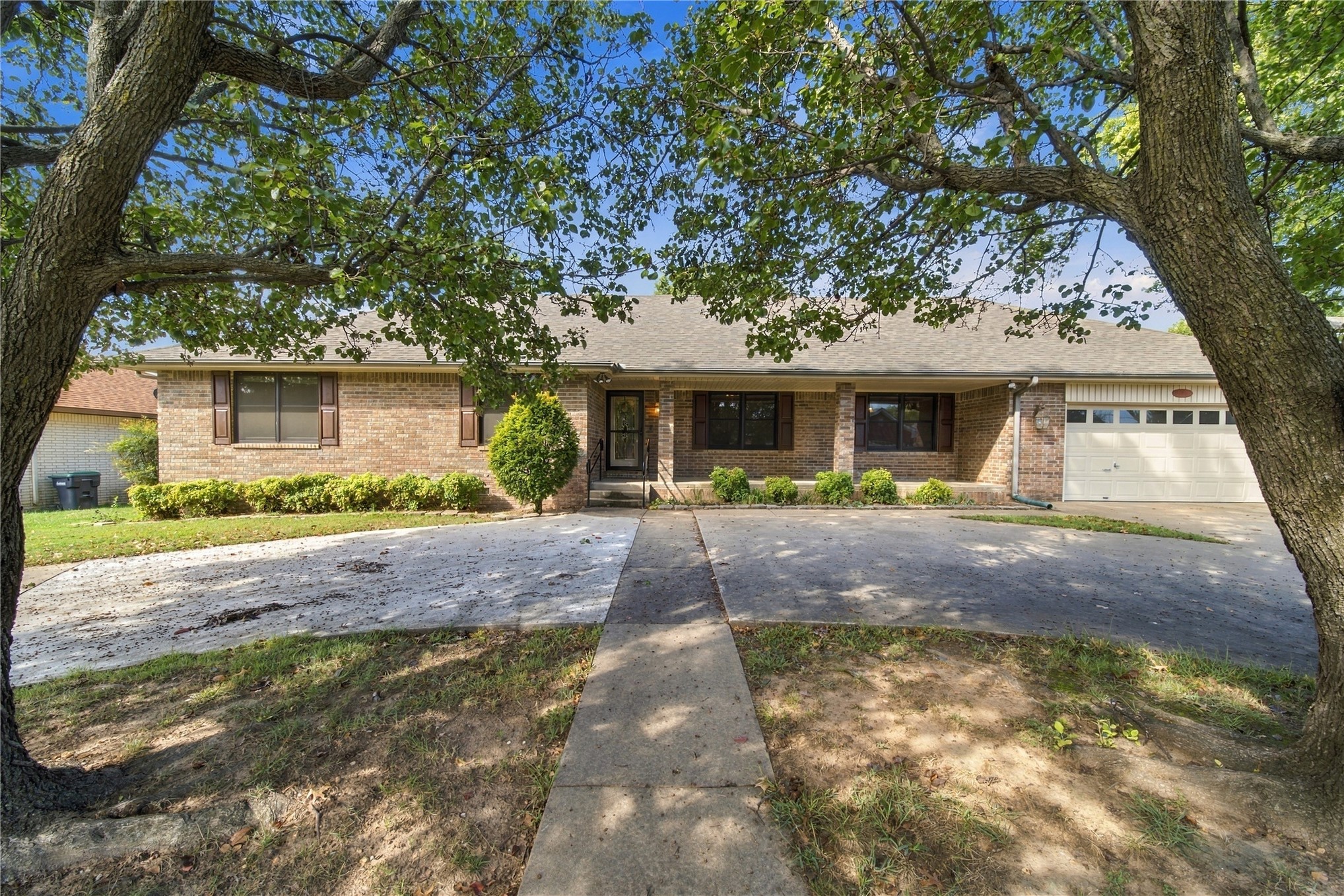 604 Chapman Avenue Property Photo 46