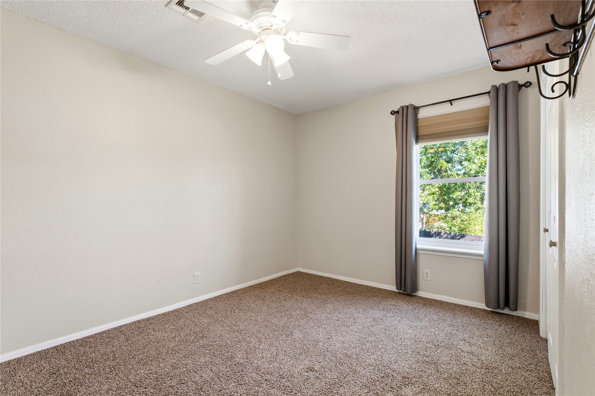 525 S Kalanchoe Avenue W Property Photo 22