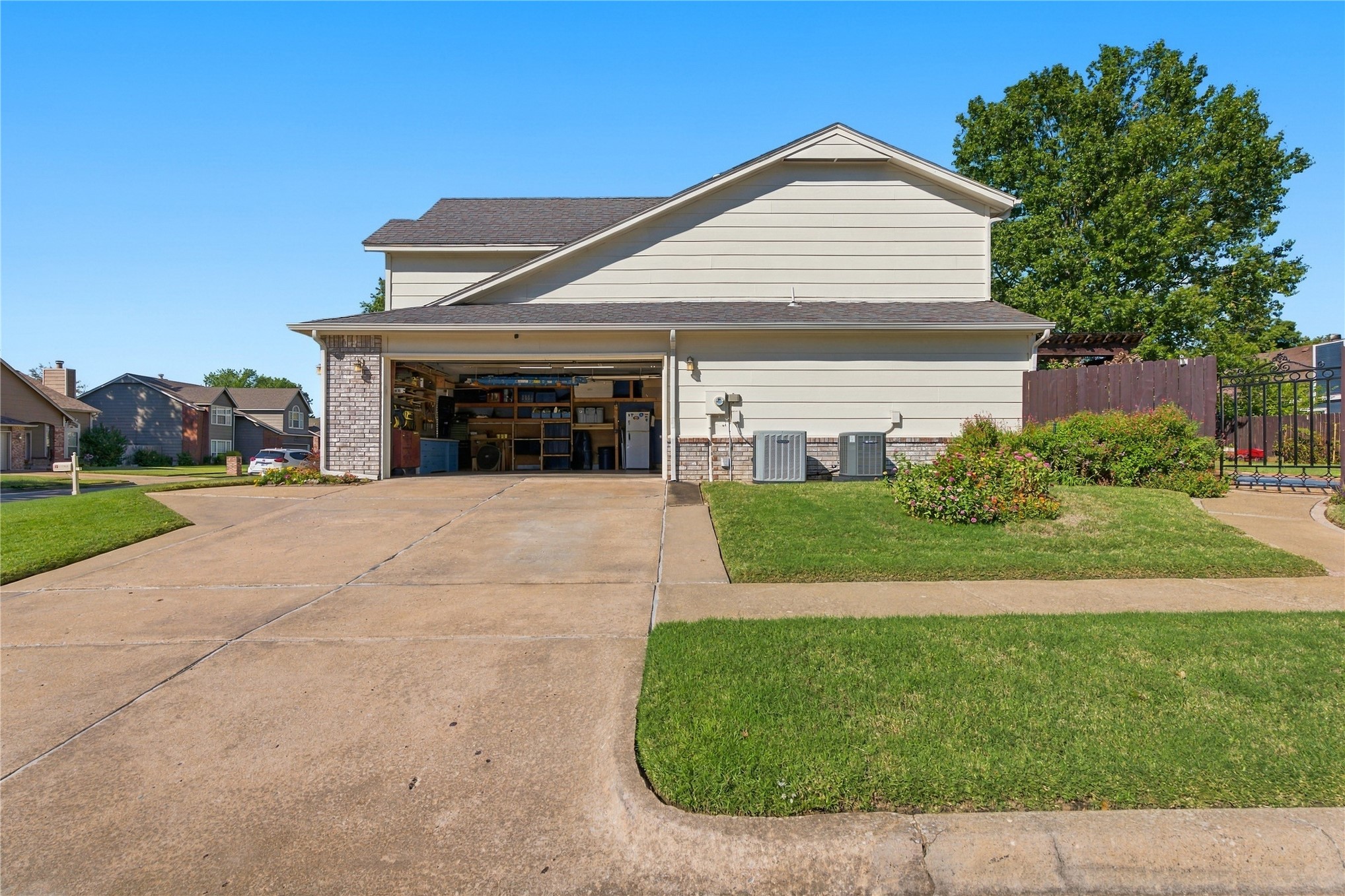 525 S Kalanchoe Avenue W Property Photo 32