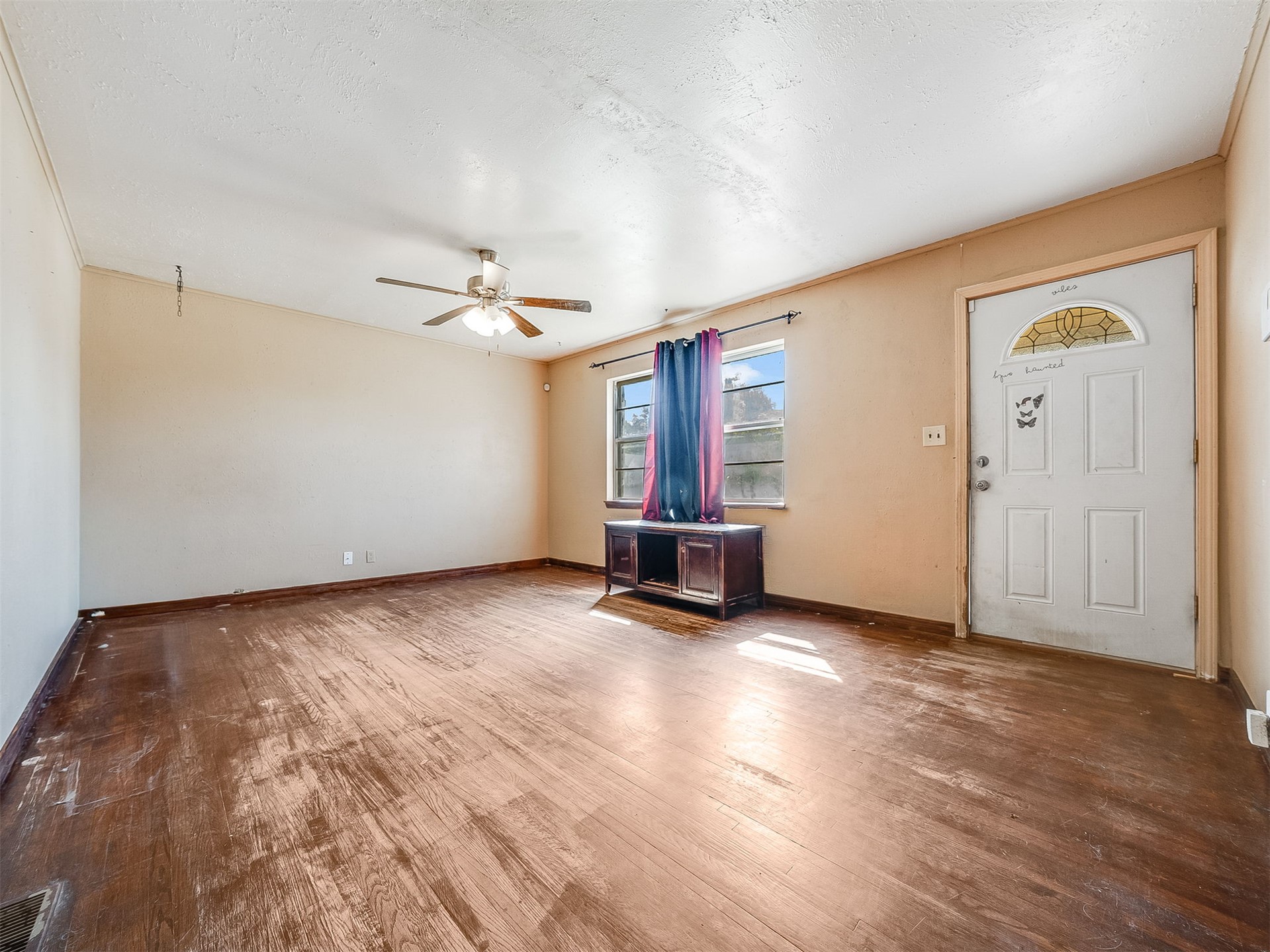 10145 E 22nd Street Property Photo 3