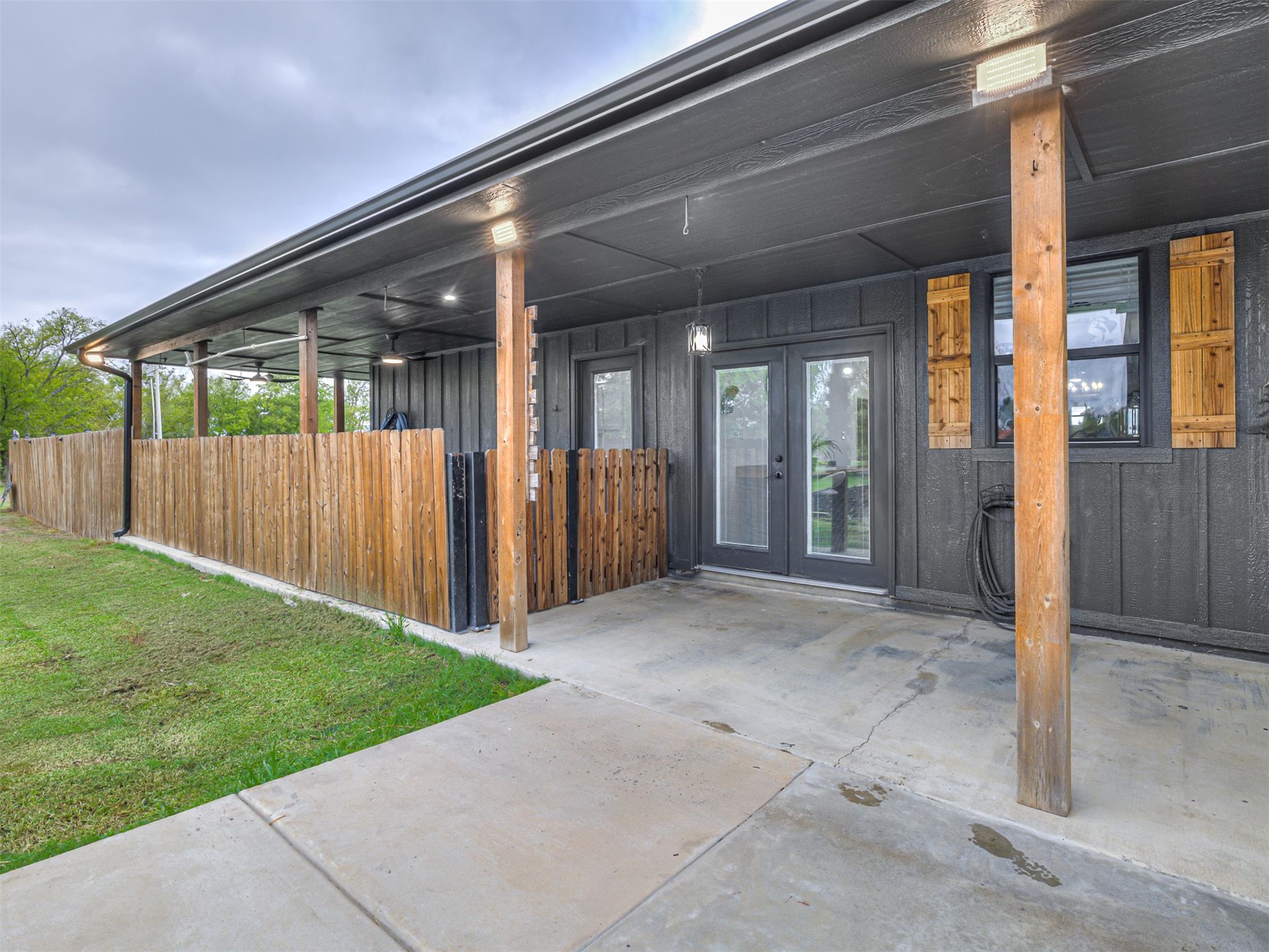 2234 N 205 Road Property Photo 62