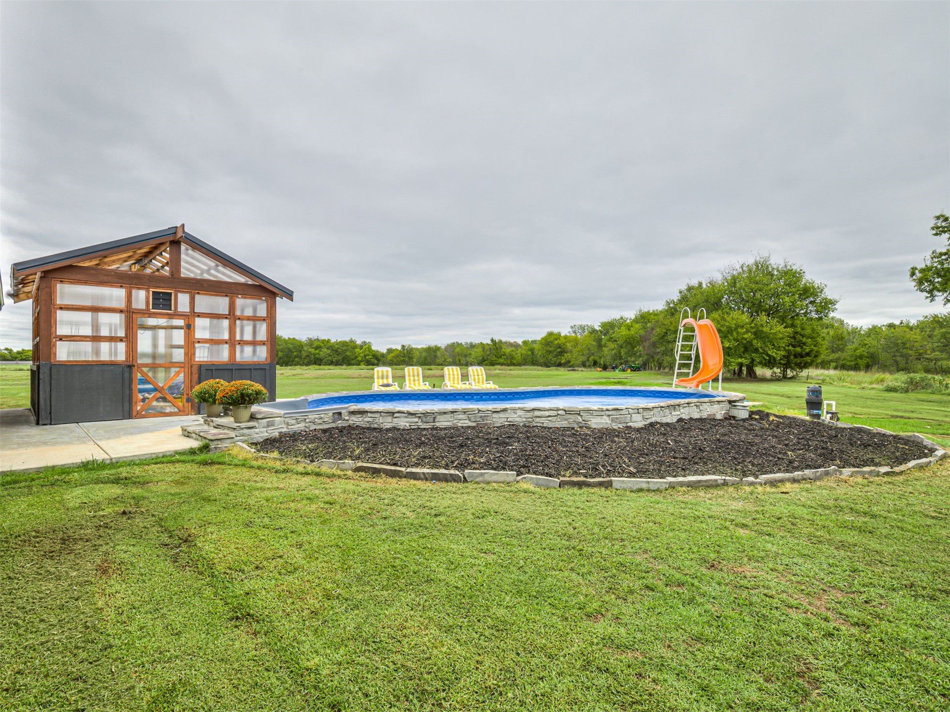 2234 N 205 Road Property Photo 67