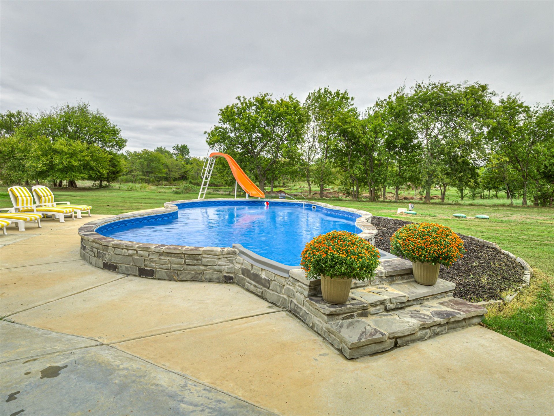 2234 N 205 Road Property Photo 68