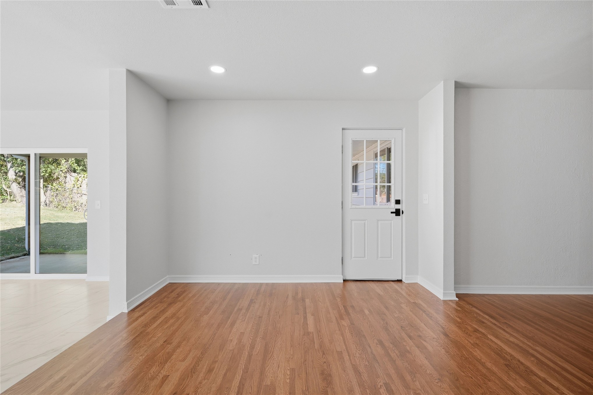 5807 E 22nd Place Property Photo 15