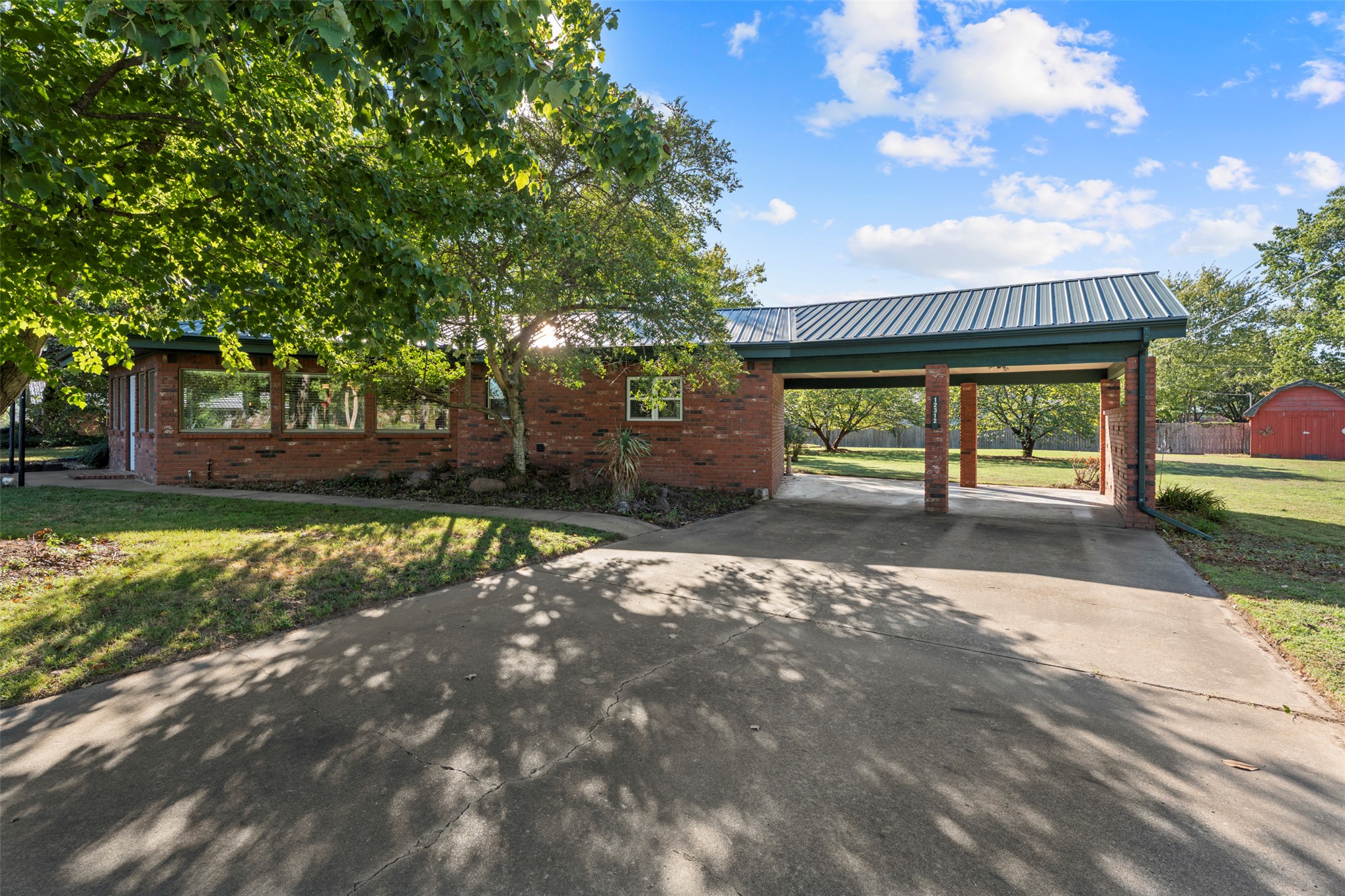 12312 370 Road Property Photo 4