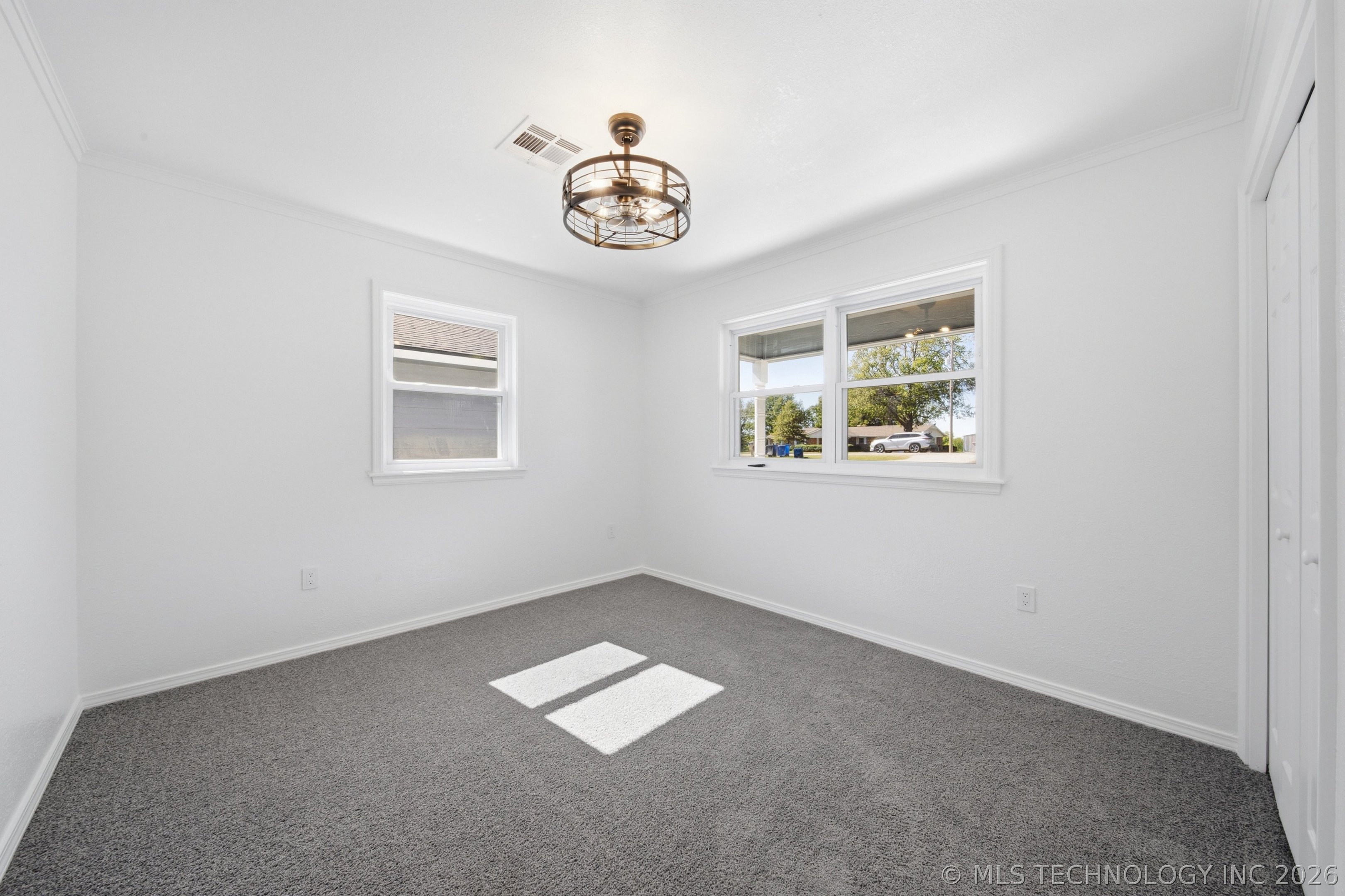 404 S Caney Street Property Photo 26