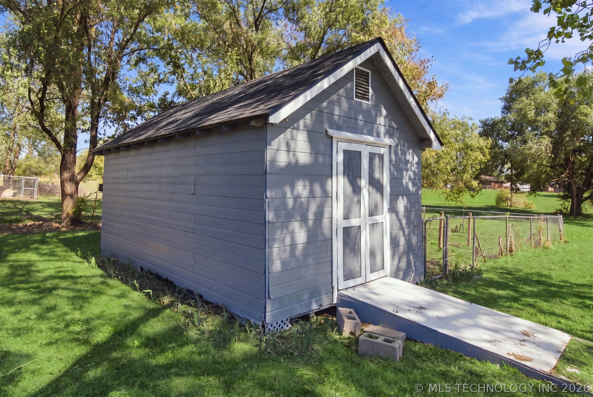 404 S Caney Street Property Photo 30