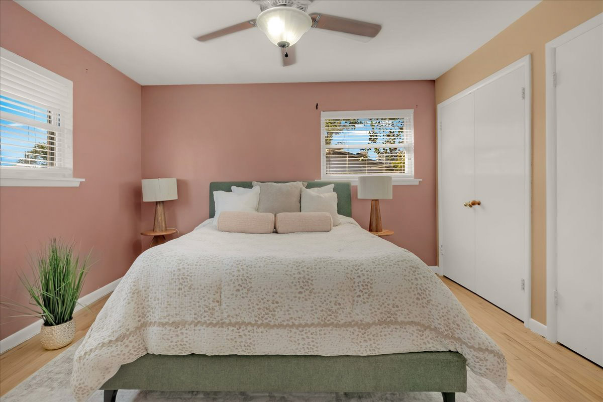 2810 S Hudson Avenue Property Photo 40