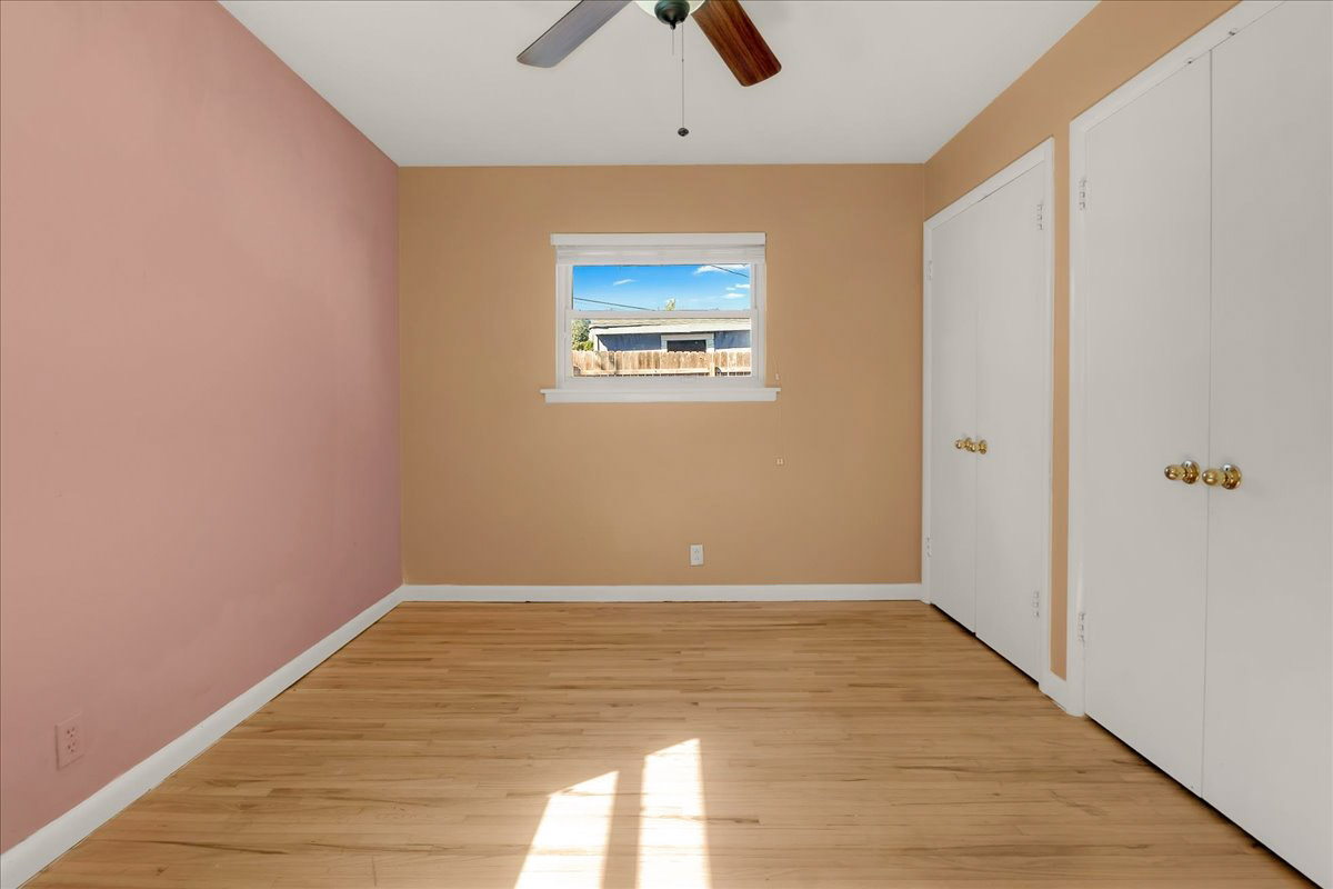 2810 S Hudson Avenue Property Photo 44