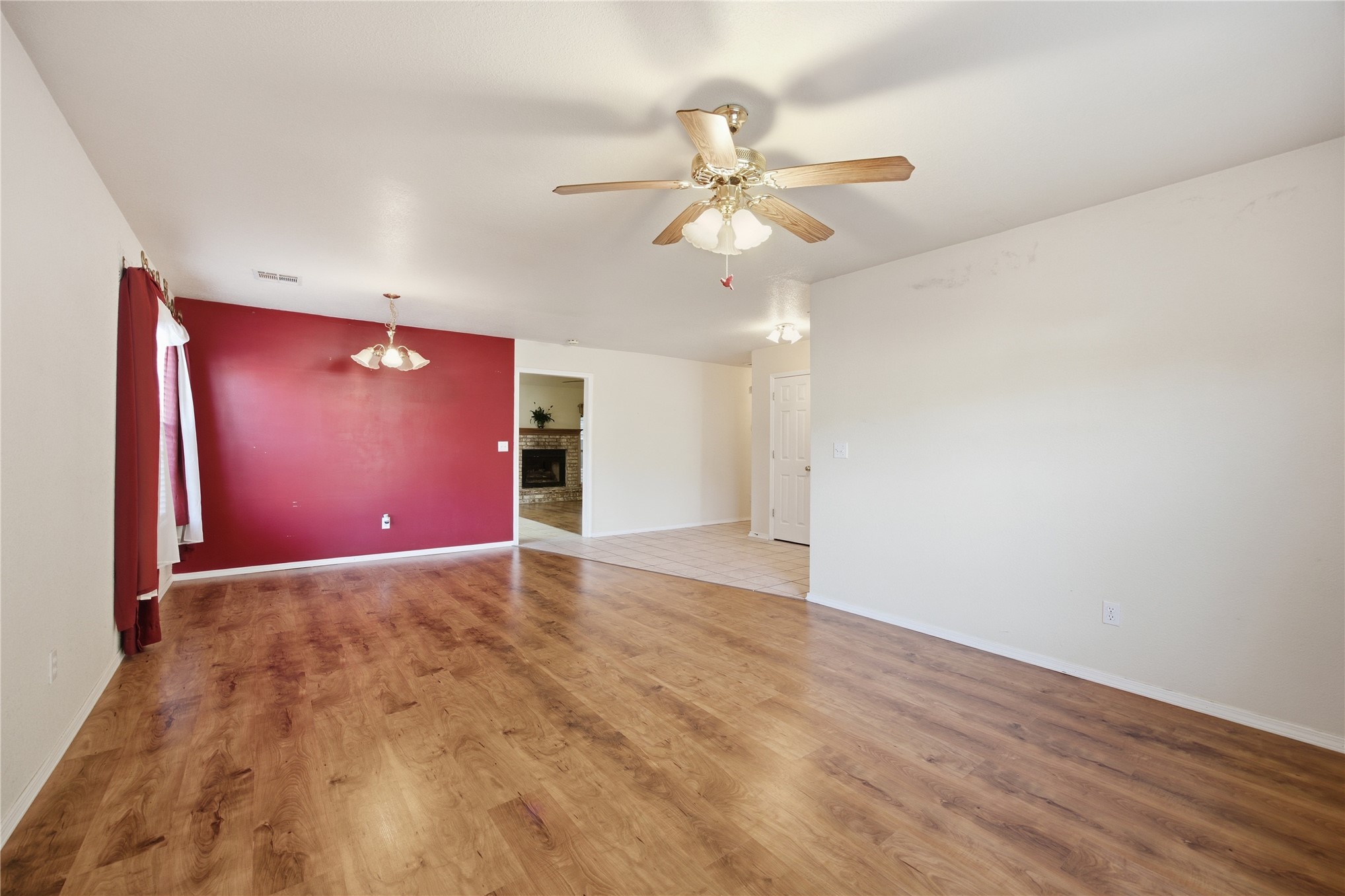 8605 S 92nd East Avenue Property Photo 10