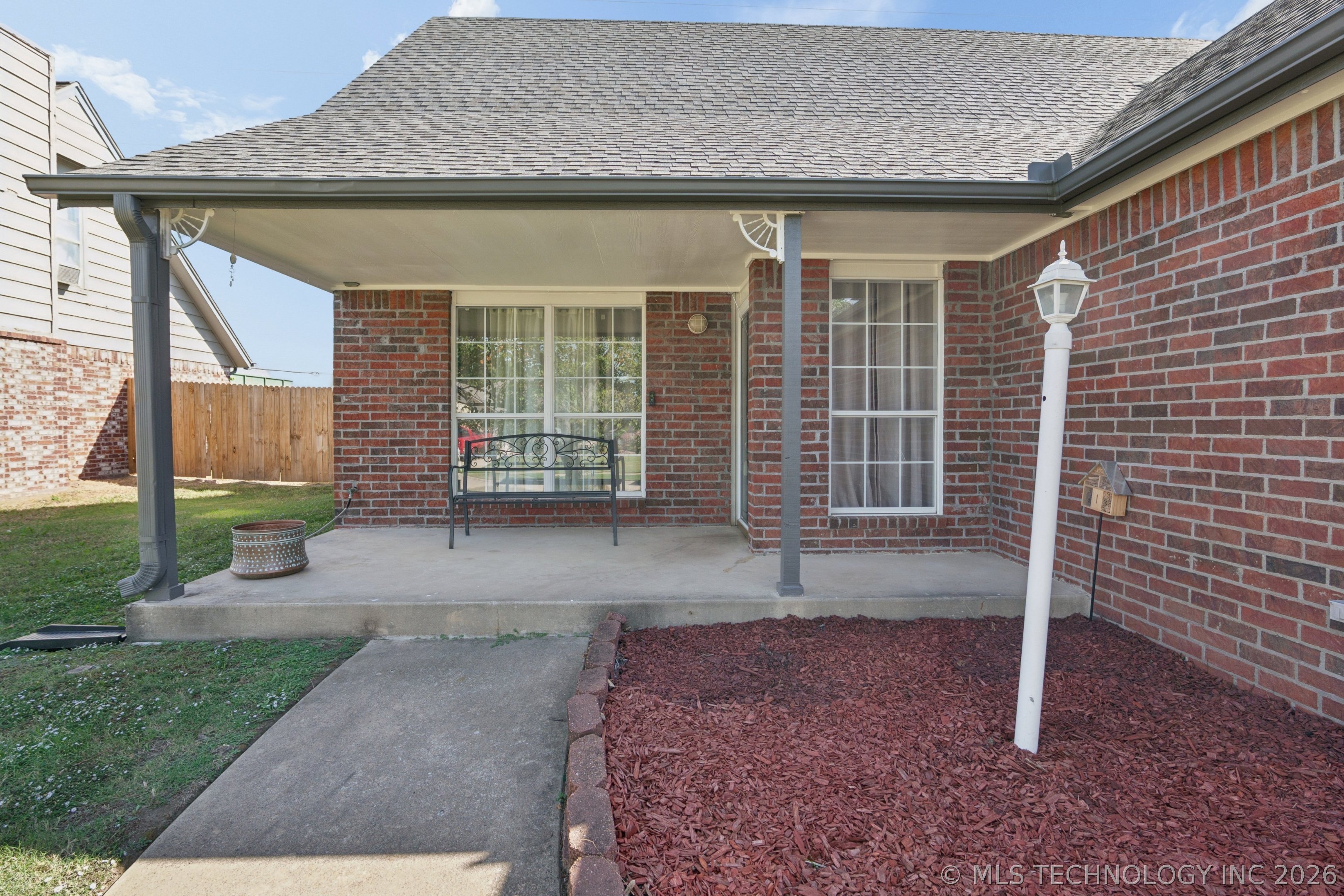 7929 N 128th East Avenue Property Photo 4