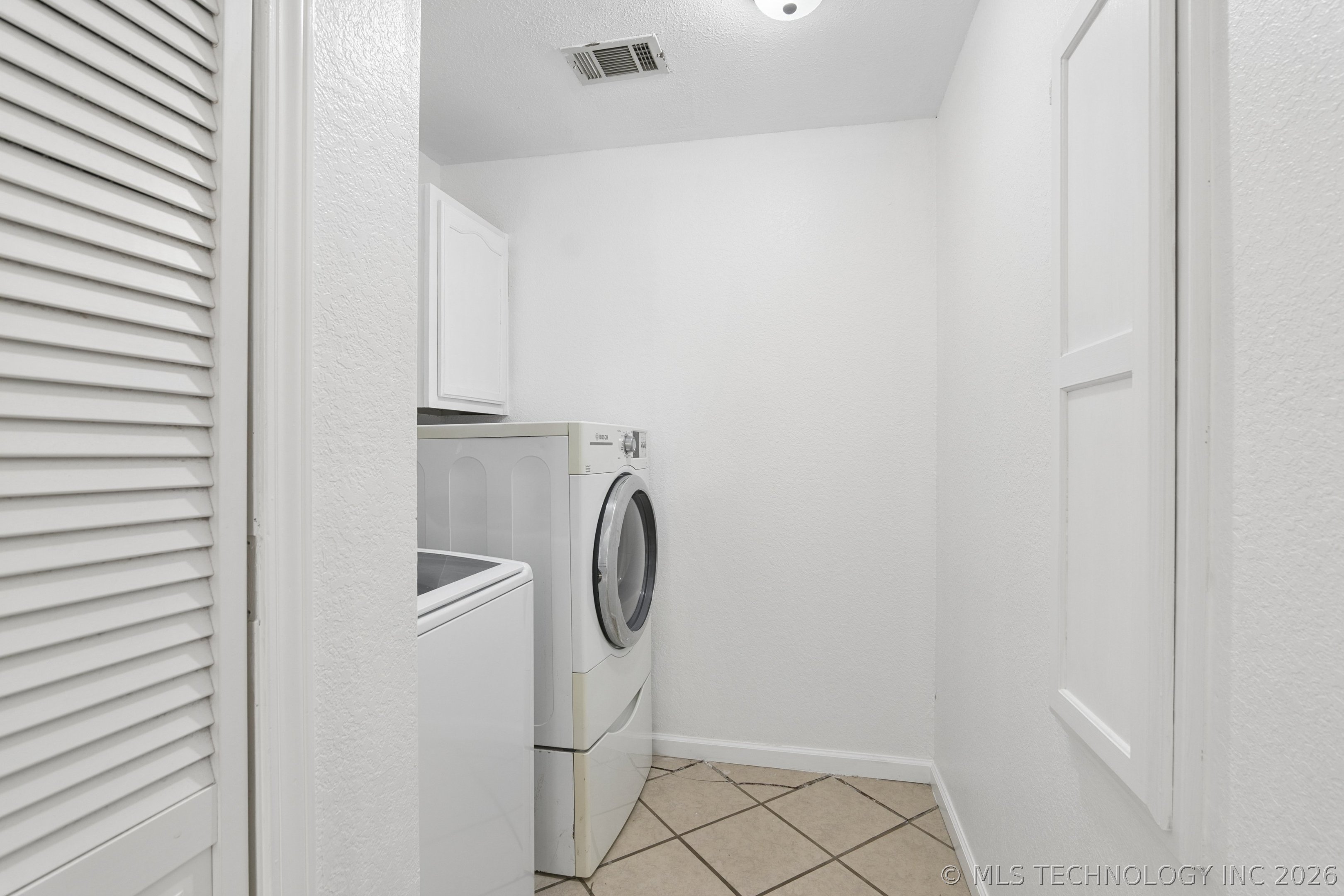 7929 N 128th East Avenue Property Photo 19