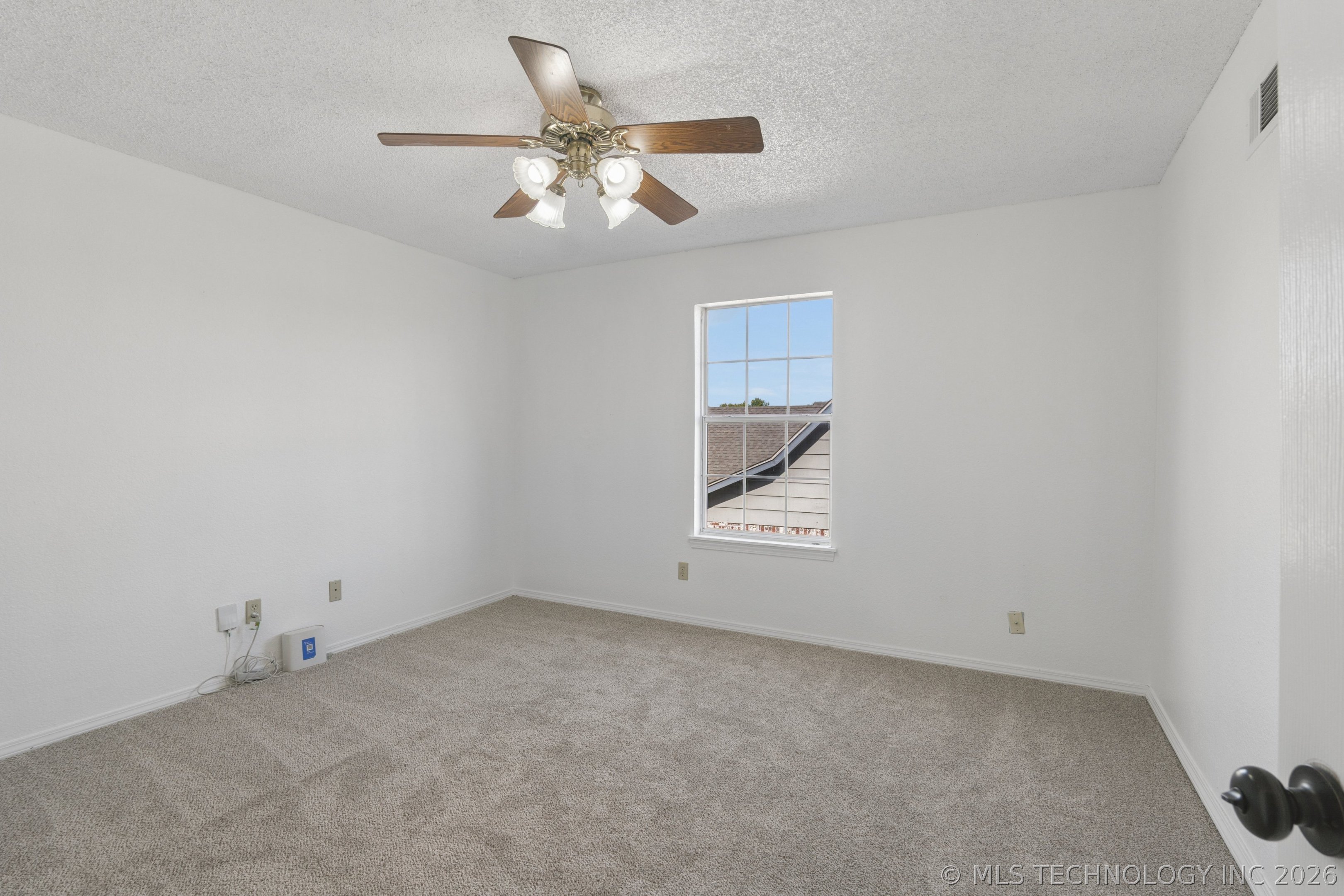 7929 N 128th East Avenue Property Photo 21
