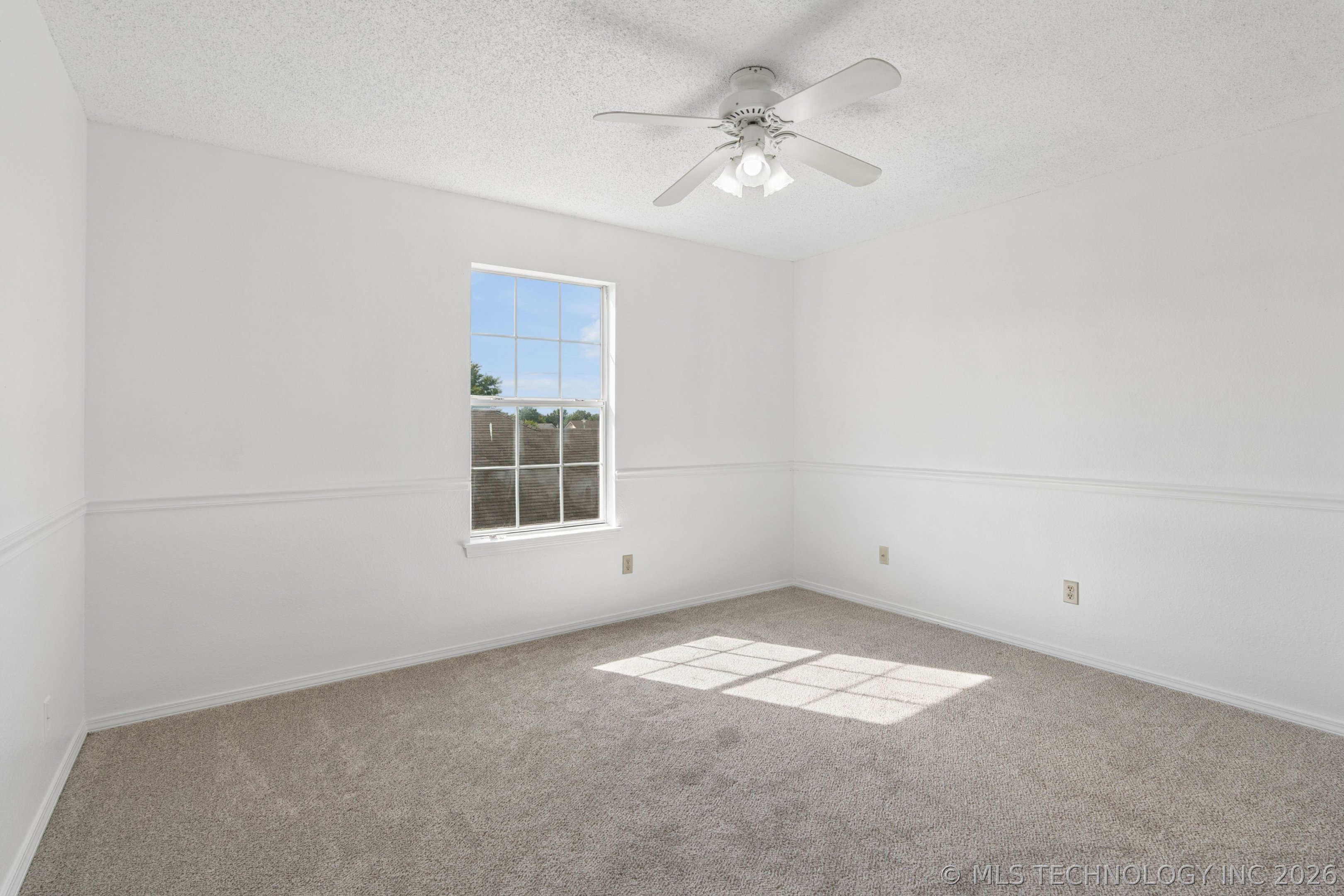 7929 N 128th East Avenue Property Photo 23
