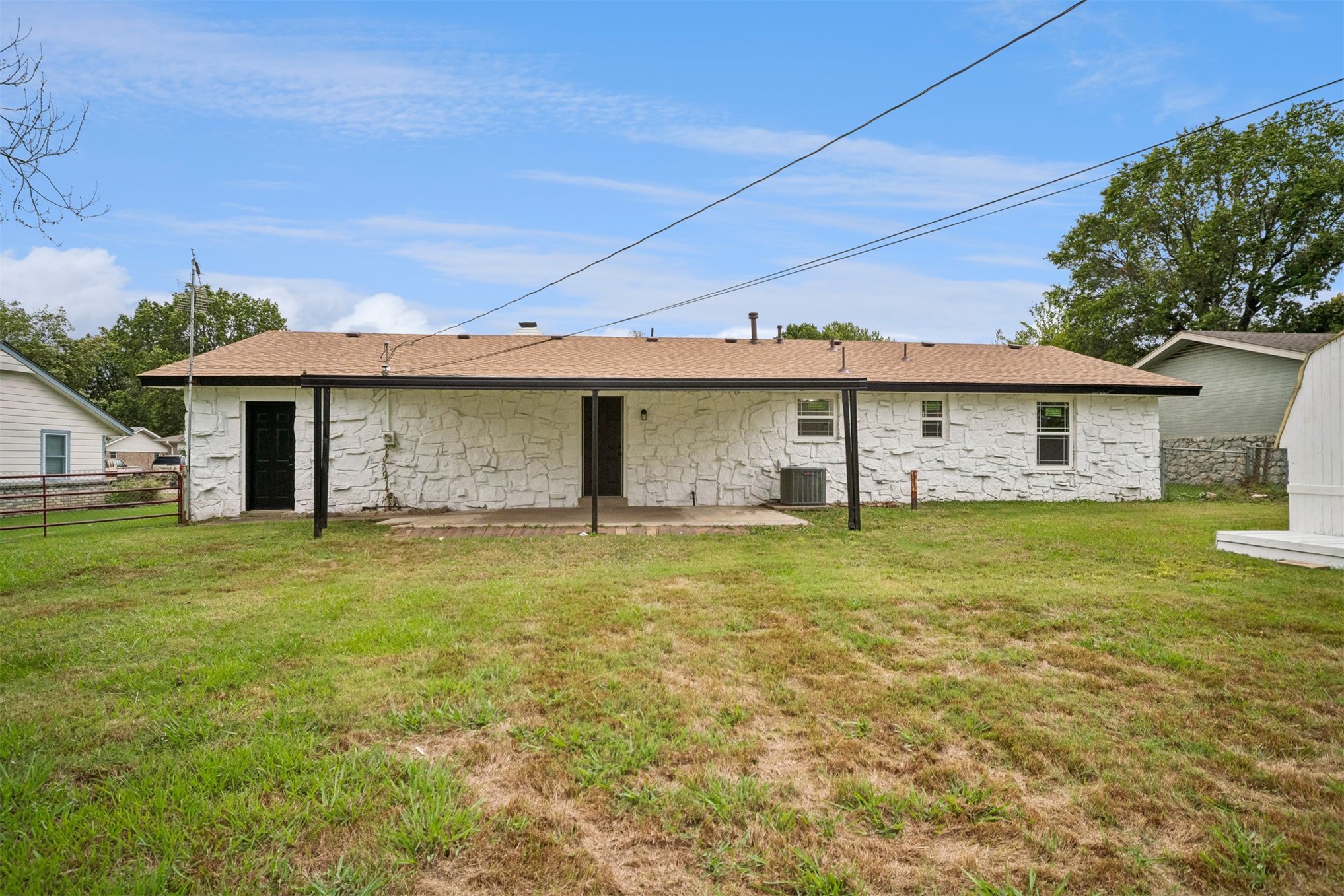 1406 W Clint Street Property Photo 28