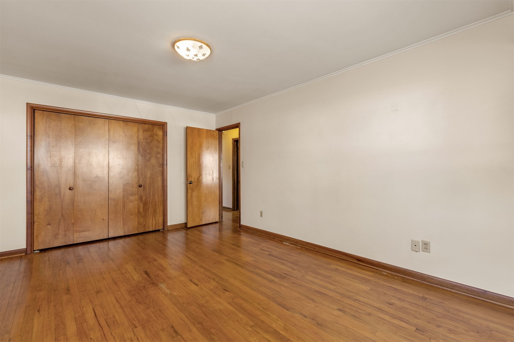 316 E Pecan Street Property Photo 41