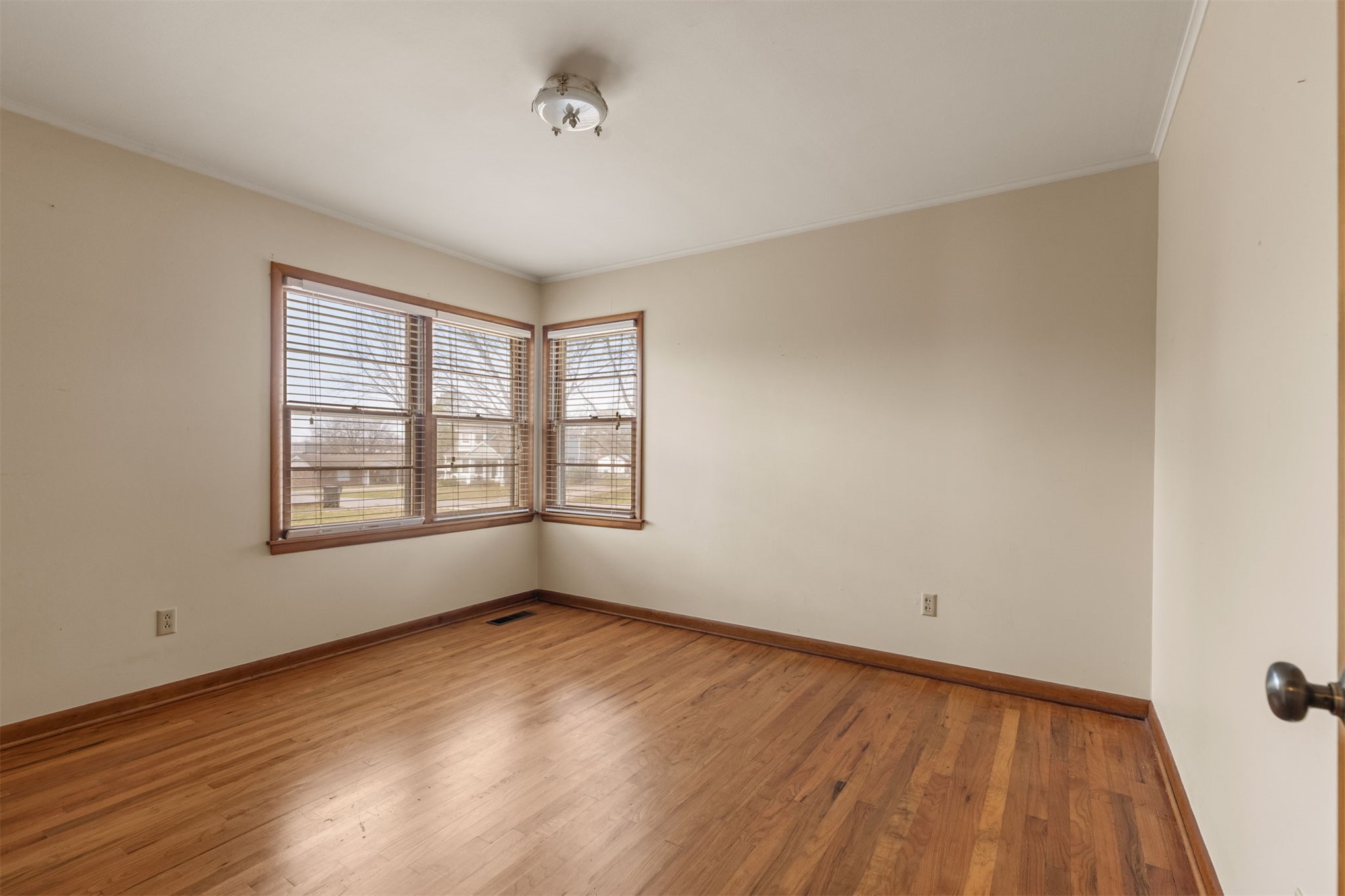 316 E Pecan Street Property Photo 42