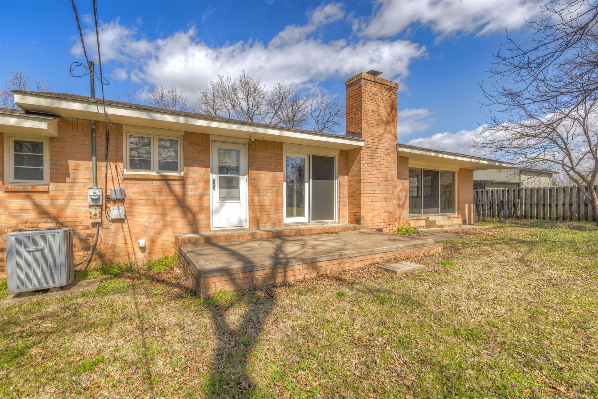 316 E Pecan Street Property Photo 50