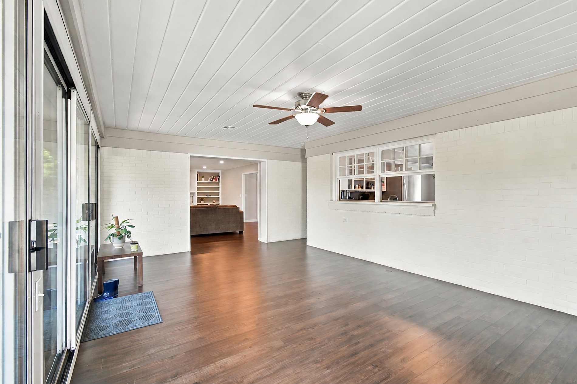 1936 Memorial Drive Property Photo 24