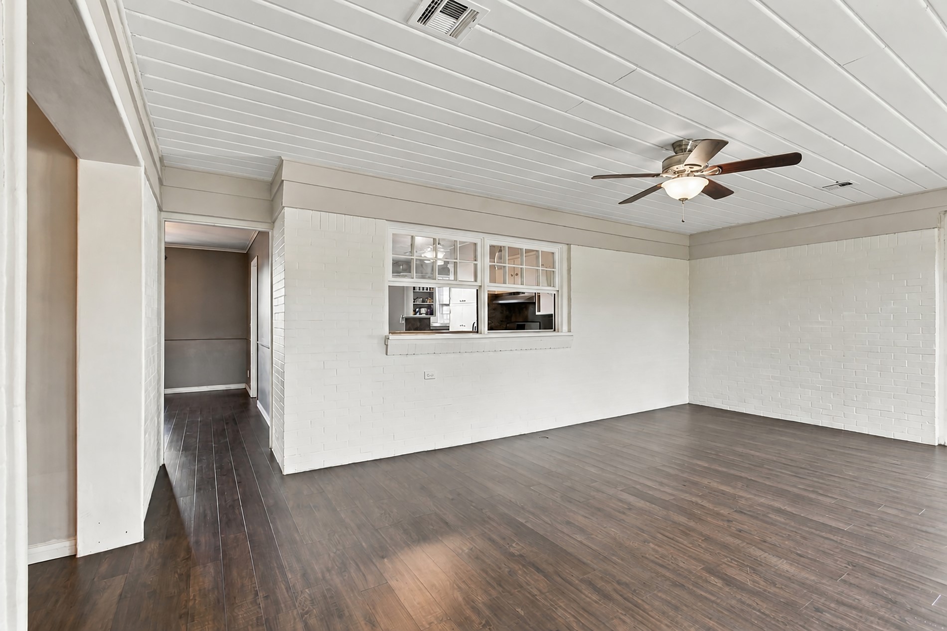 1936 Memorial Drive Property Photo 25