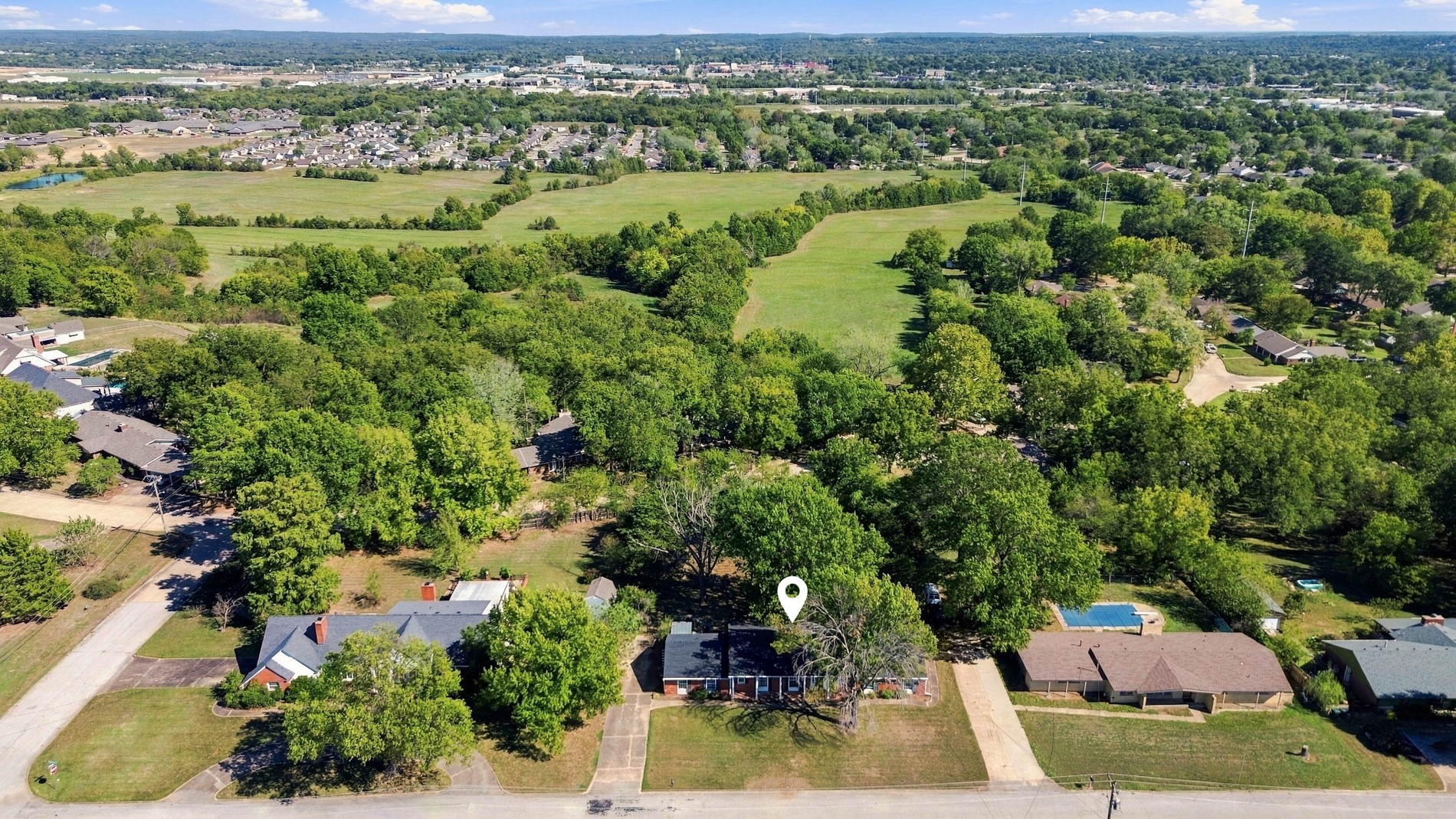 1936 Memorial Drive Property Photo 49