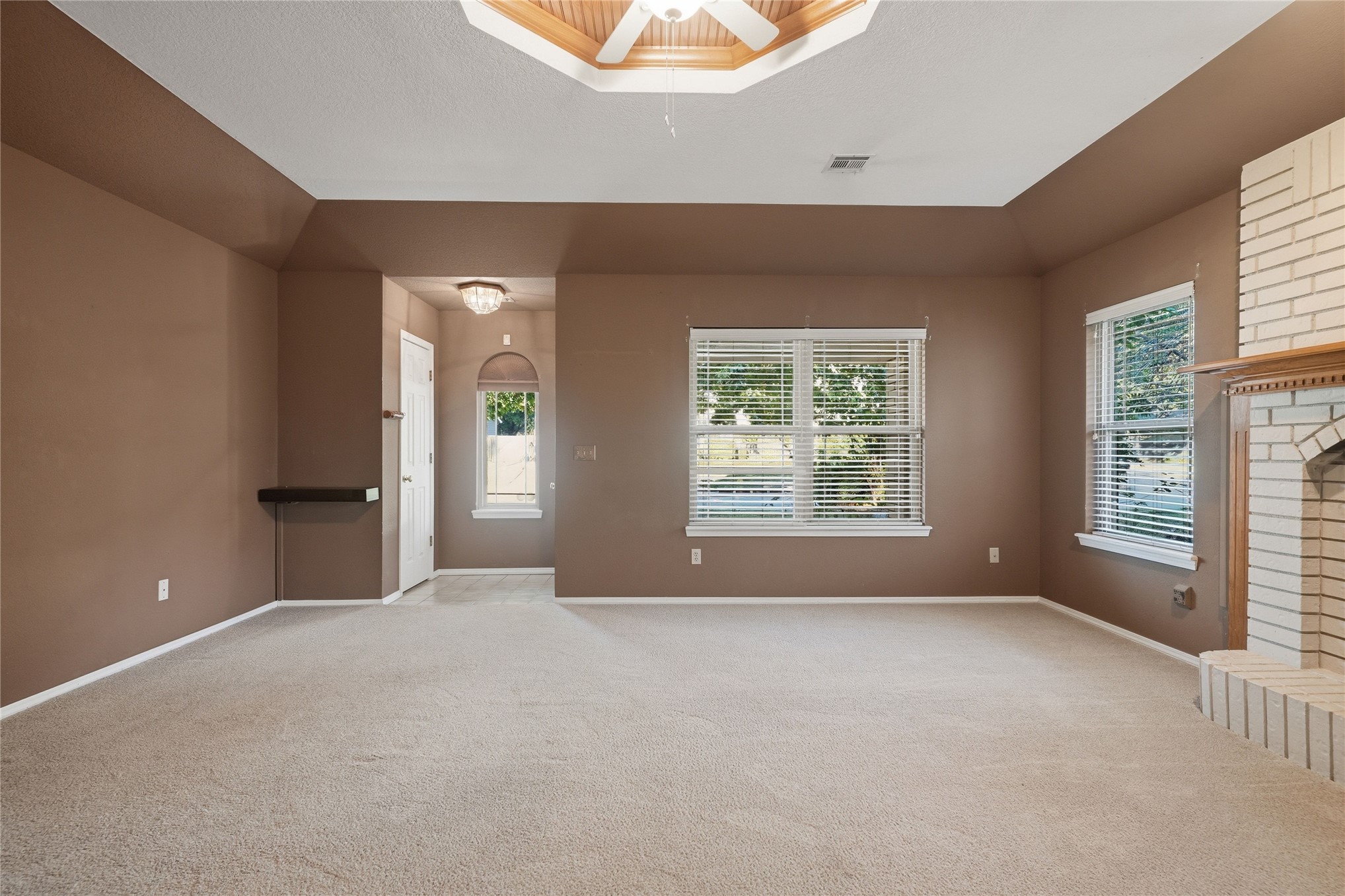 2321 W Twin Oaks Street Property Photo 13