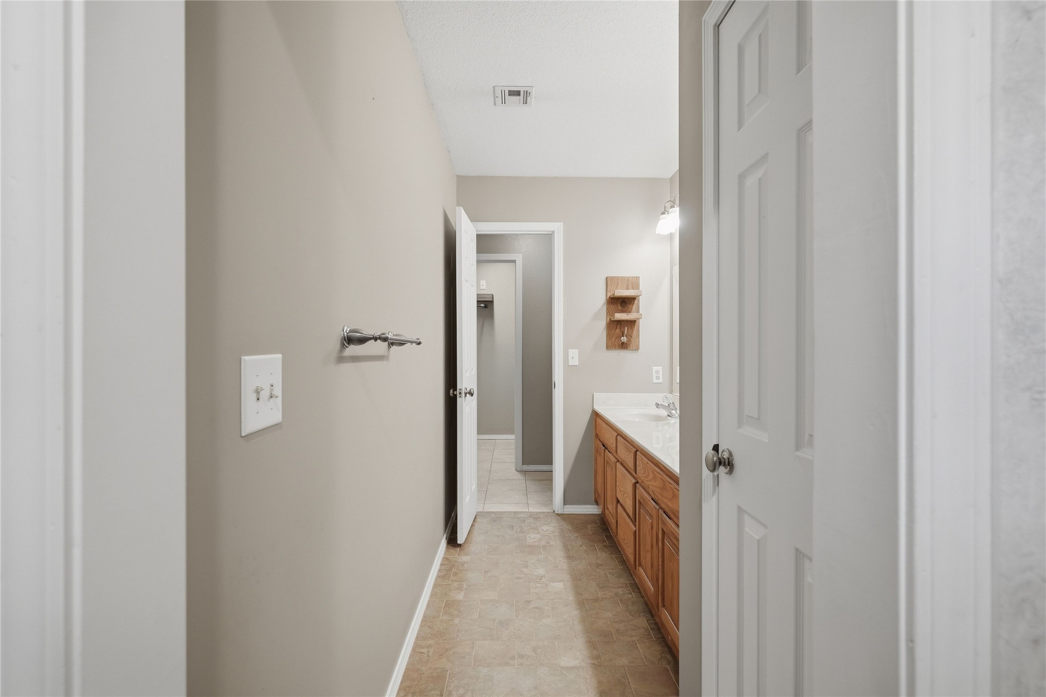 2321 W Twin Oaks Street Property Photo 40