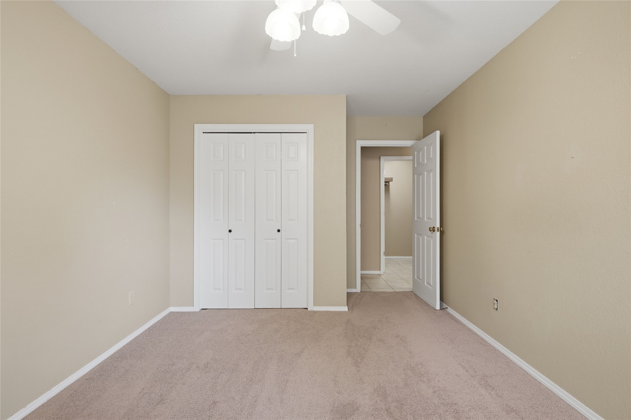 2321 W Twin Oaks Street Property Photo 42