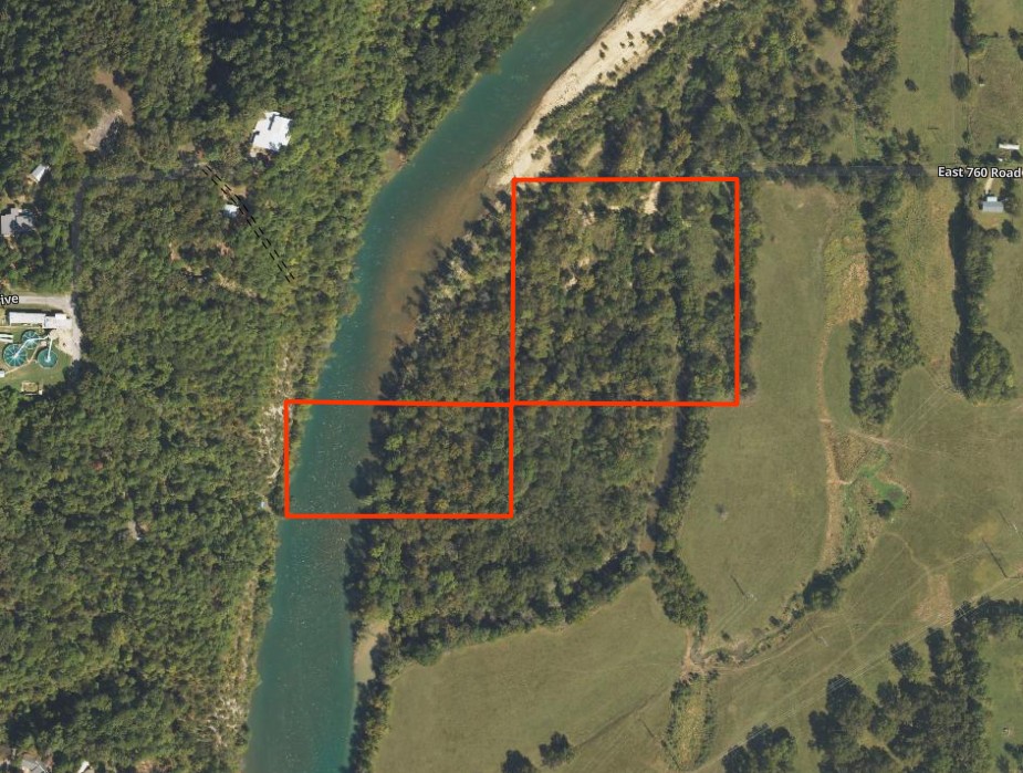 21057 E 760 Road Property Photo 2