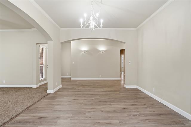 3404 N Battle Creek Drive Property Photo 4