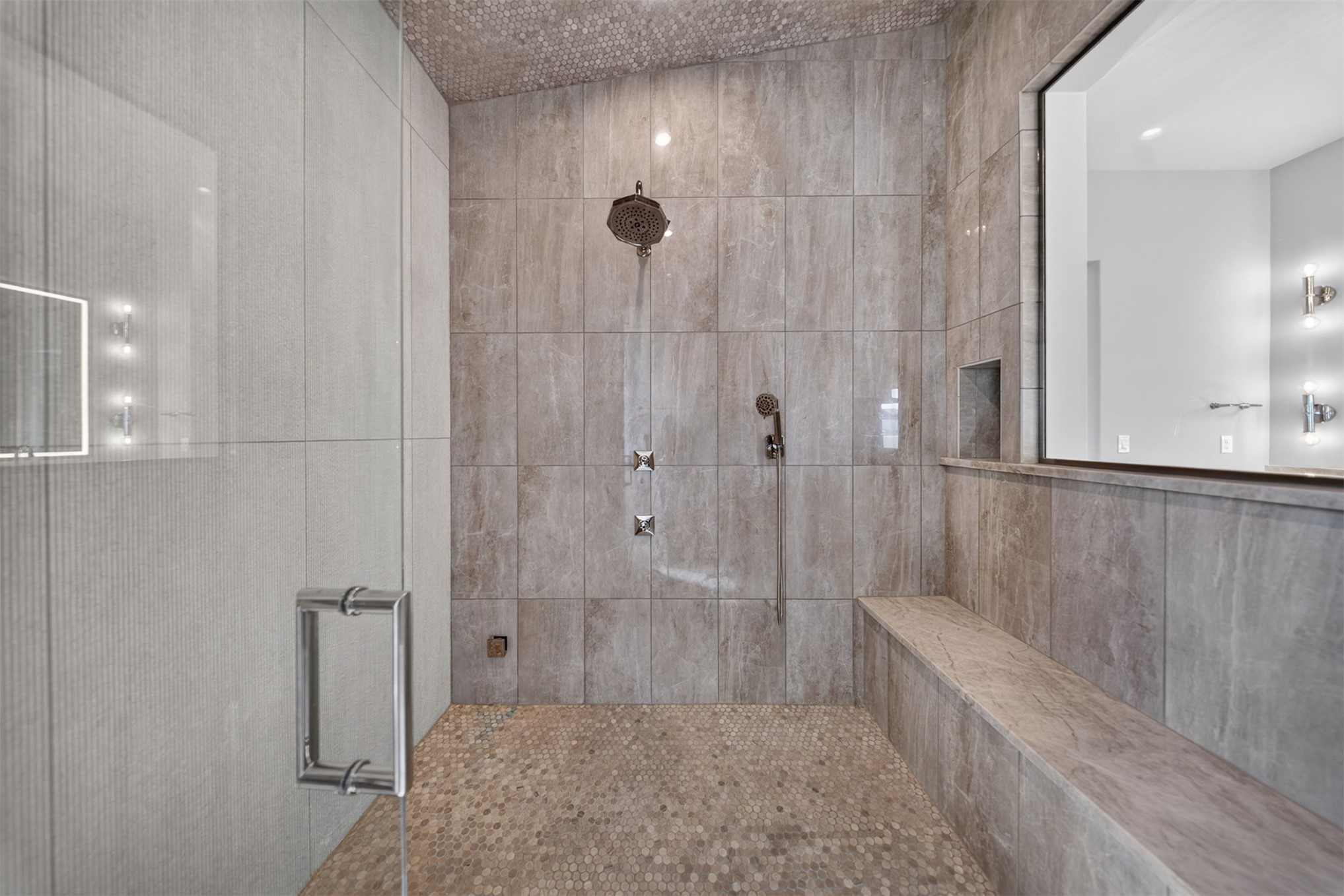 17584 E White Tail Cove Property Photo 31