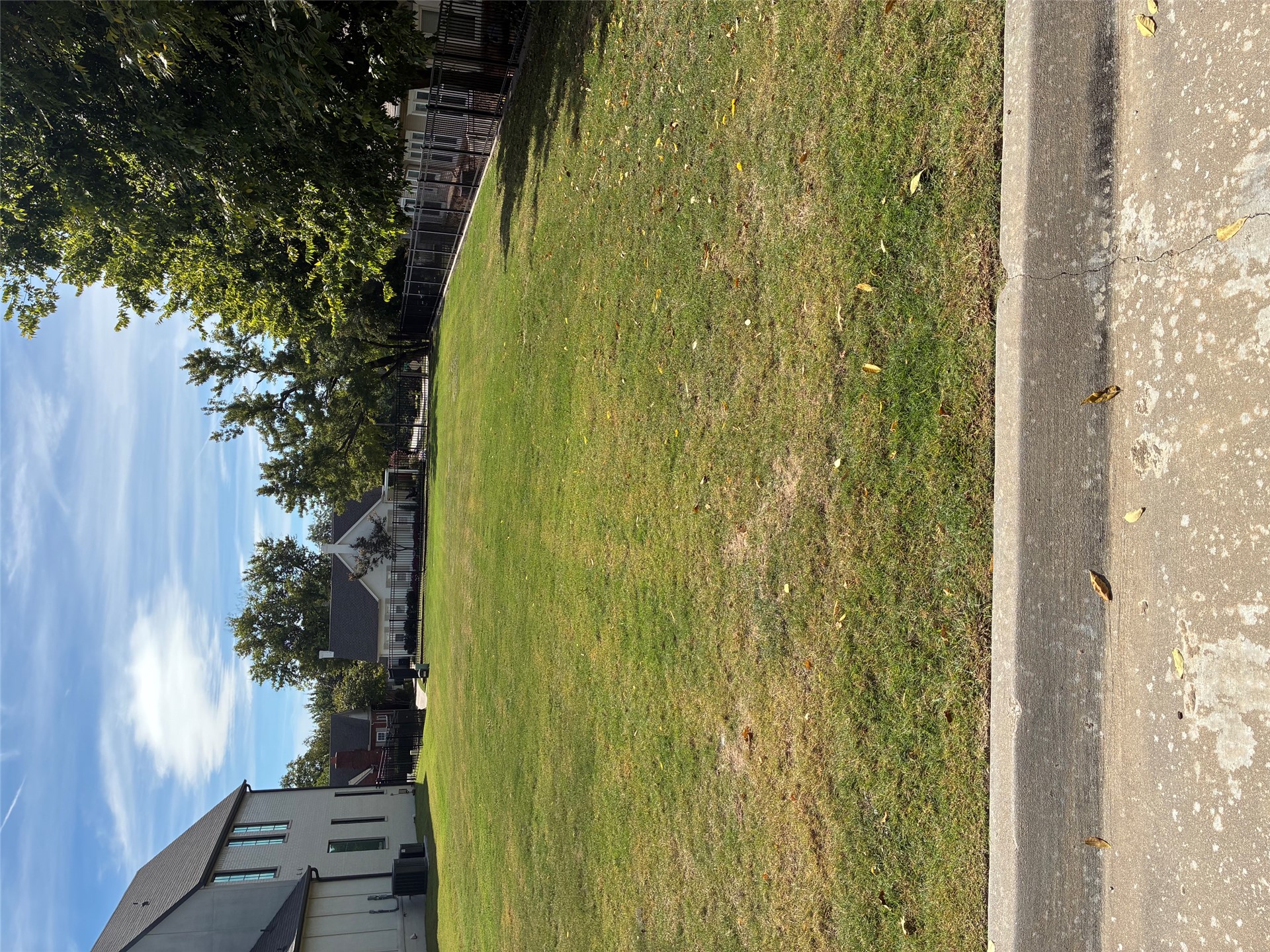 2203 E 17th Place