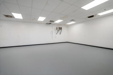 1202 S Sheridan Avenue S All Property Photo 4