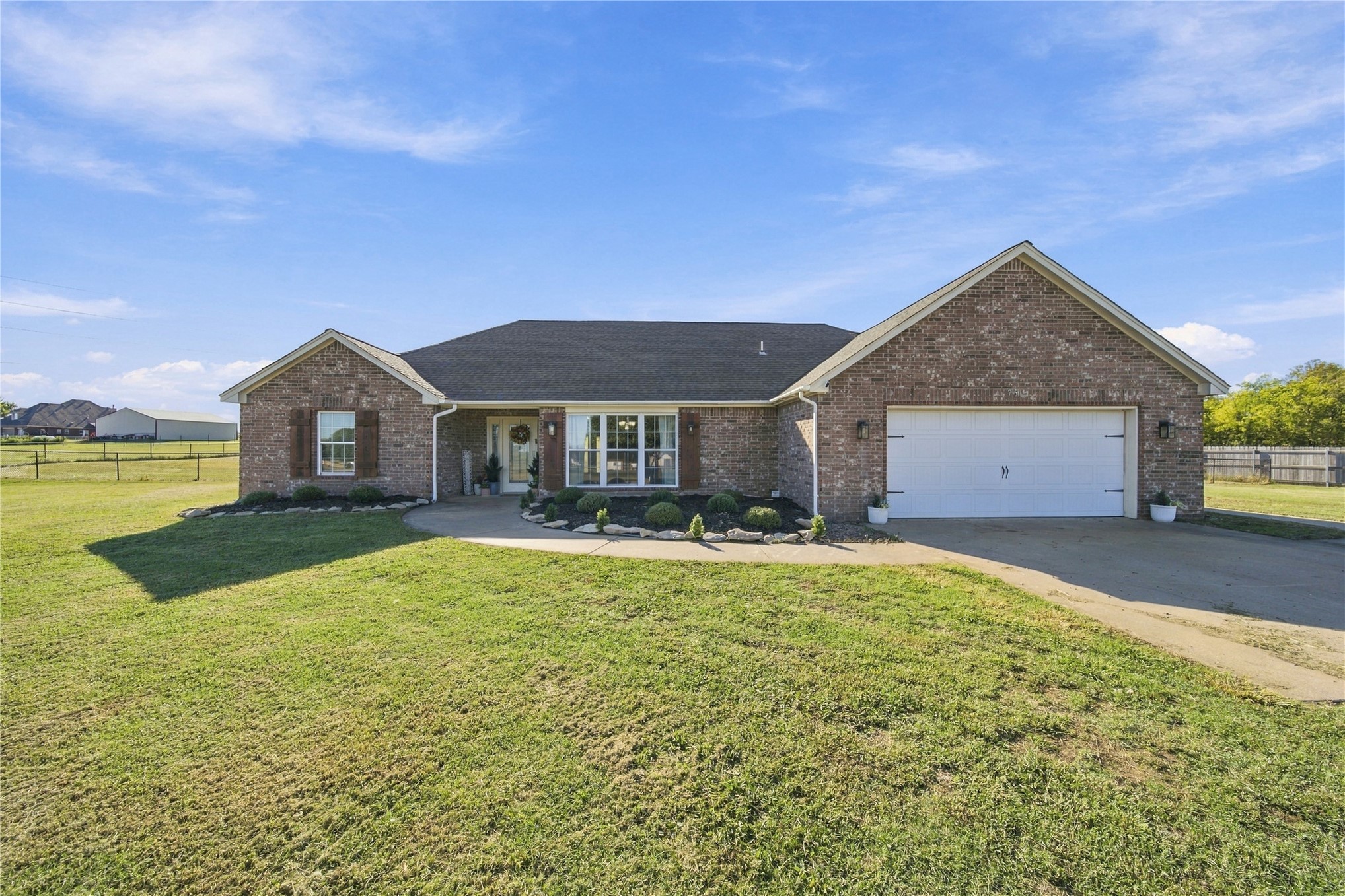 7950 S Country Lane Property Photo 1