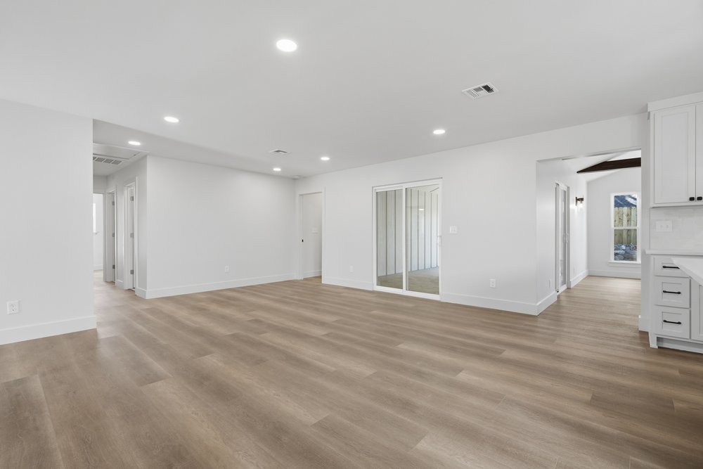 3012 W 56th Street Property Photo 13