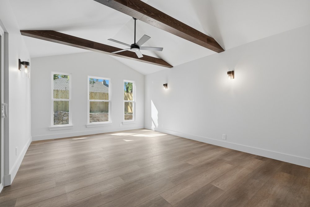 3012 W 56th Street Property Photo 19