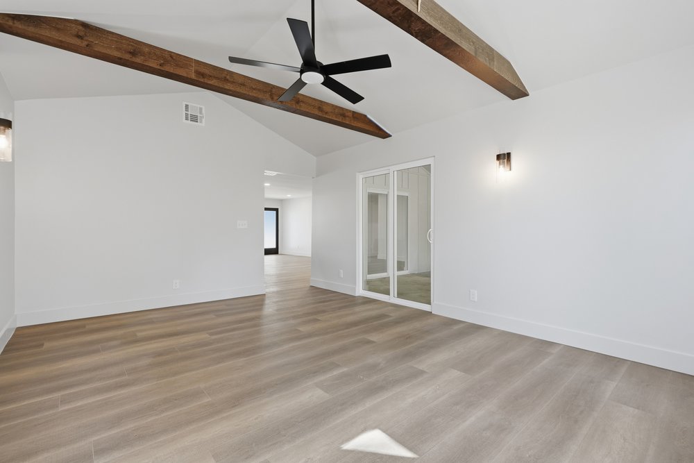 3012 W 56th Street Property Photo 20