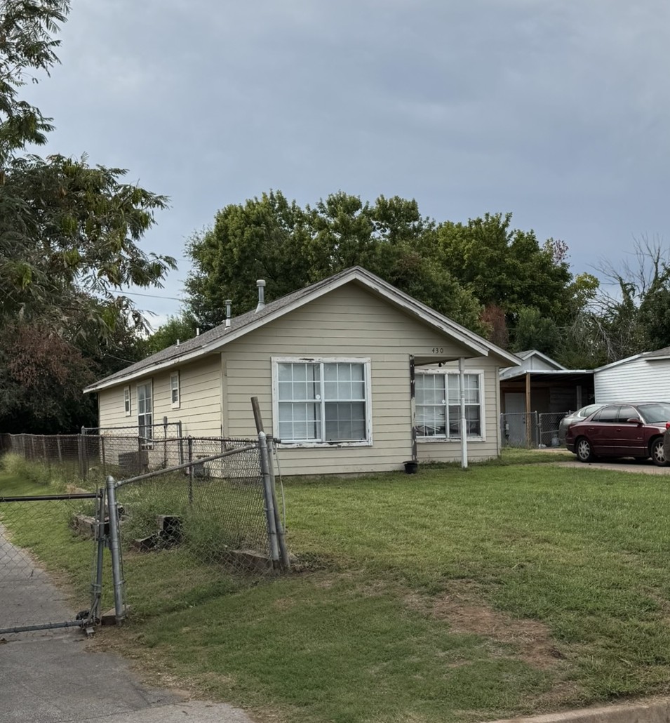 430 S 48th West Avenue Property Photo 1